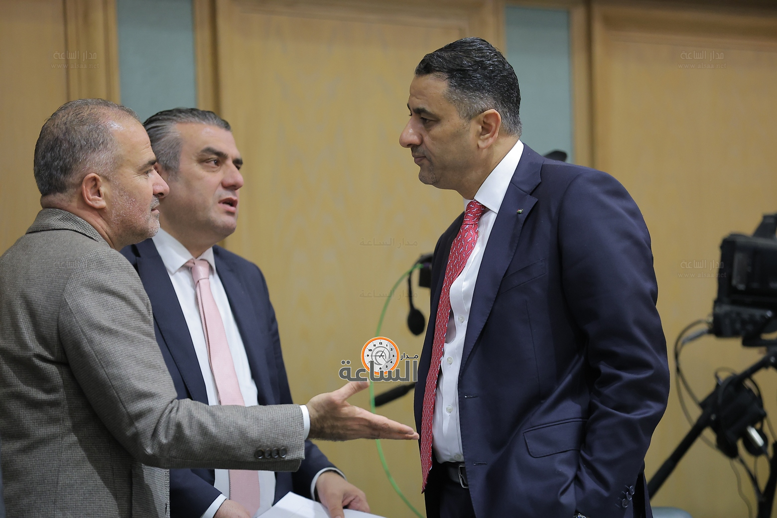 Madar Al-Saa Images 0.6279311277528377