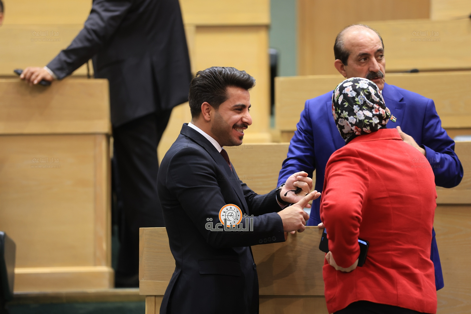 Madar Al-Saa Images 0.3208421305945133