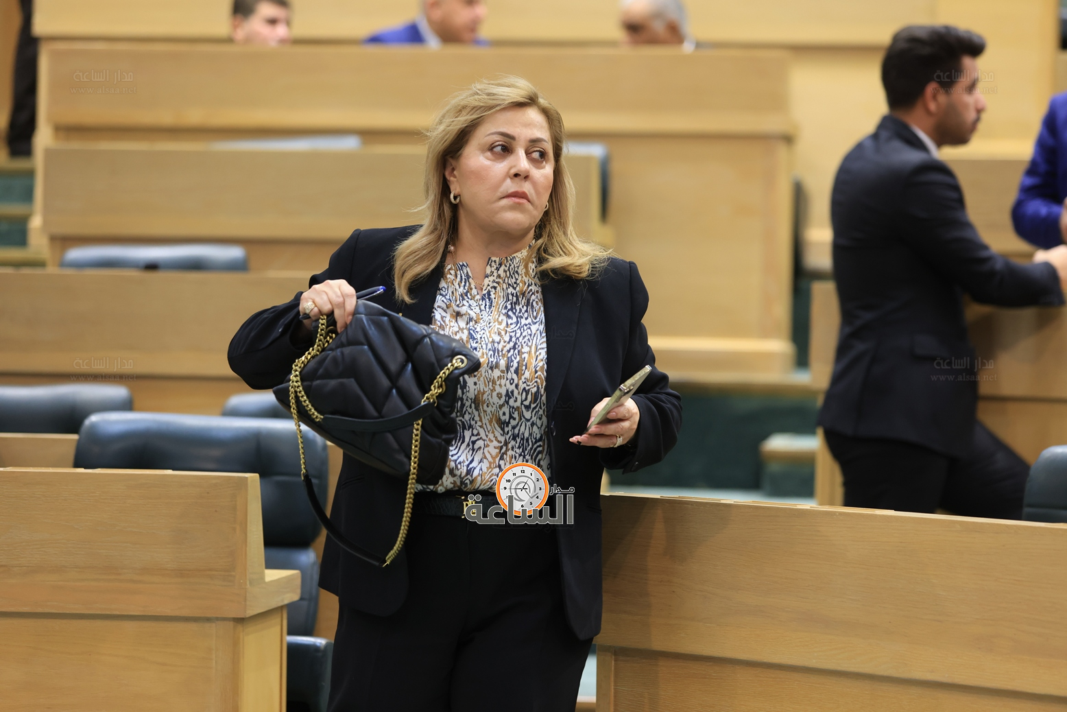 Madar Al-Saa Images 0.9990334407651676