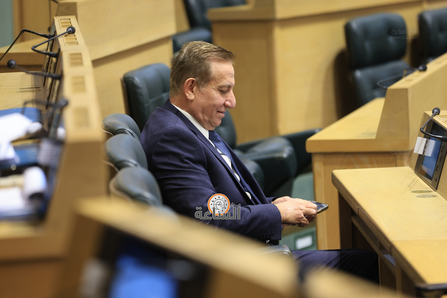 Madar Al-Saa Images 0.8077639442795378