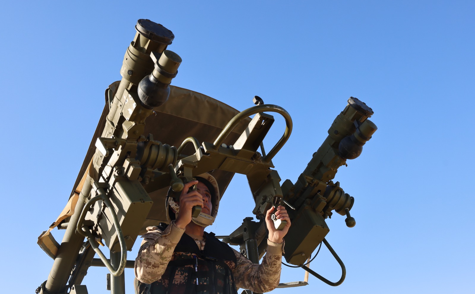 Madar Al-Saa Images 0.3794337623781736