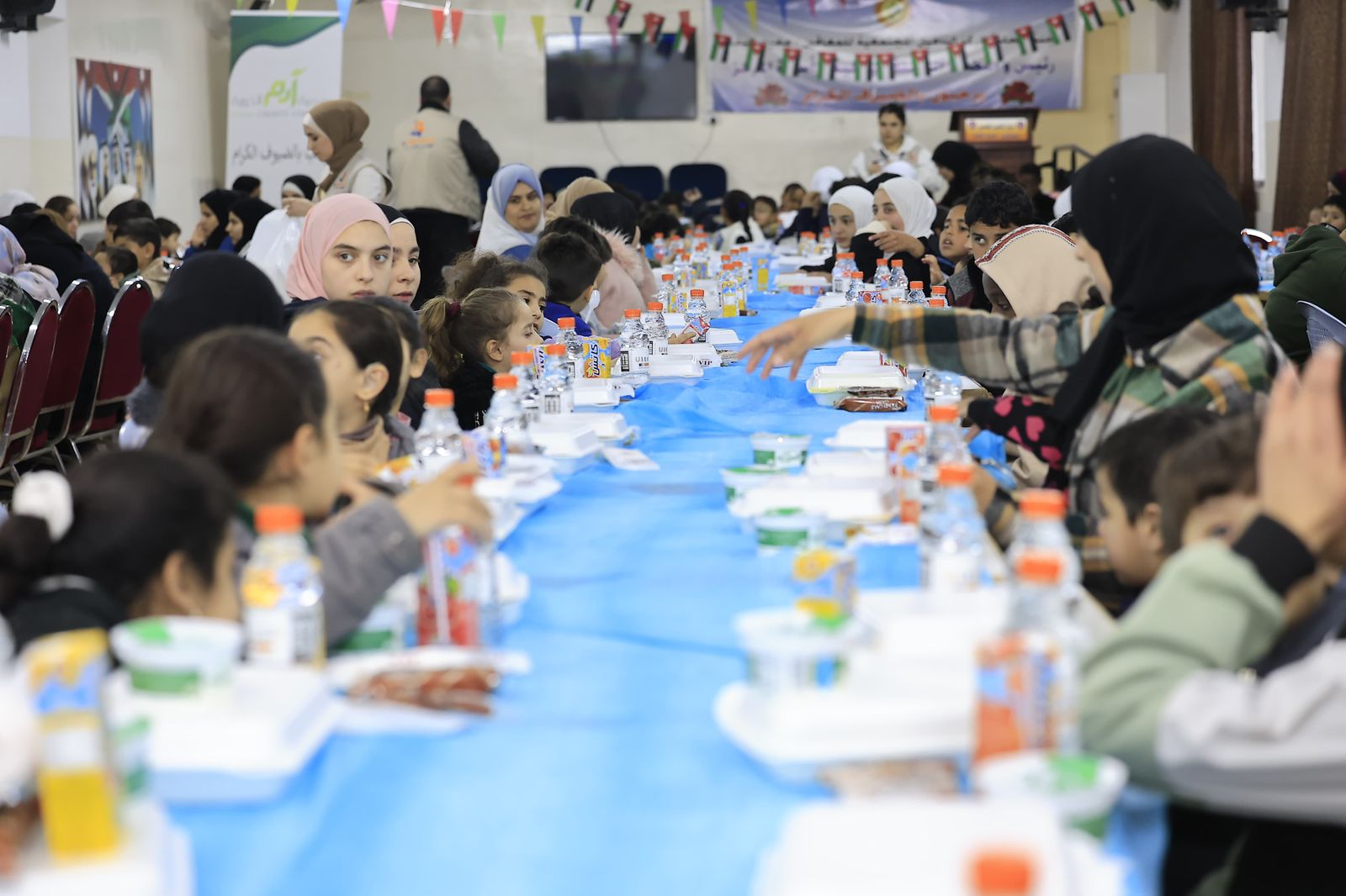 Madar Al-Saa Images 0.5192348809842813