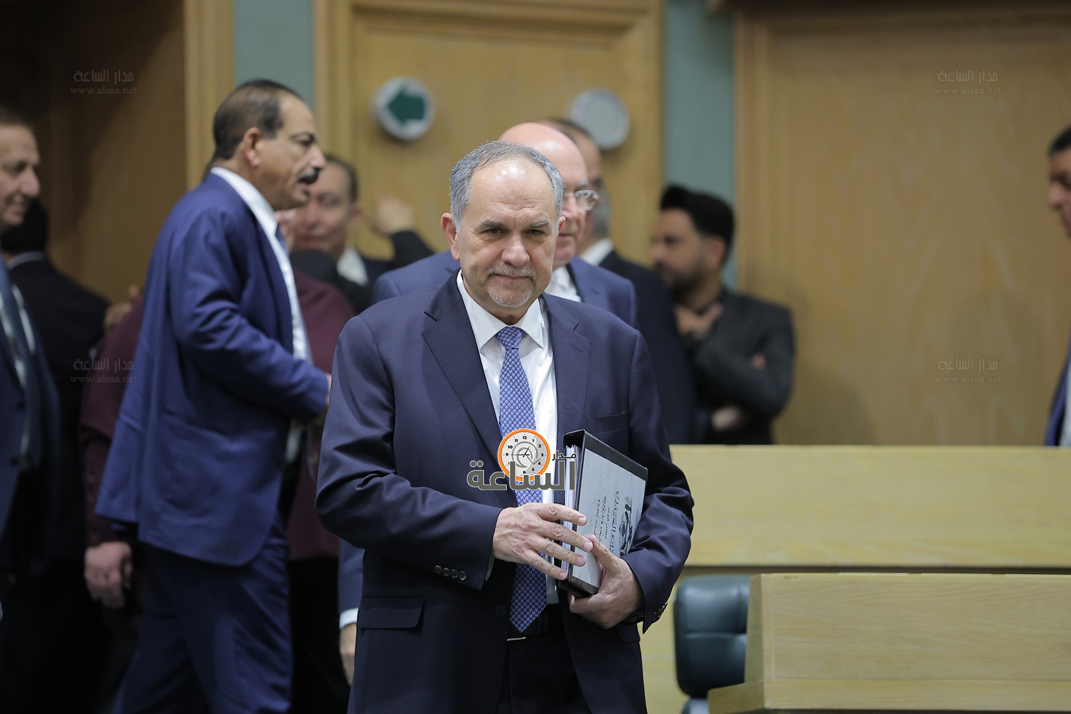 Madar Al-Saa Images 0.7736661569432566