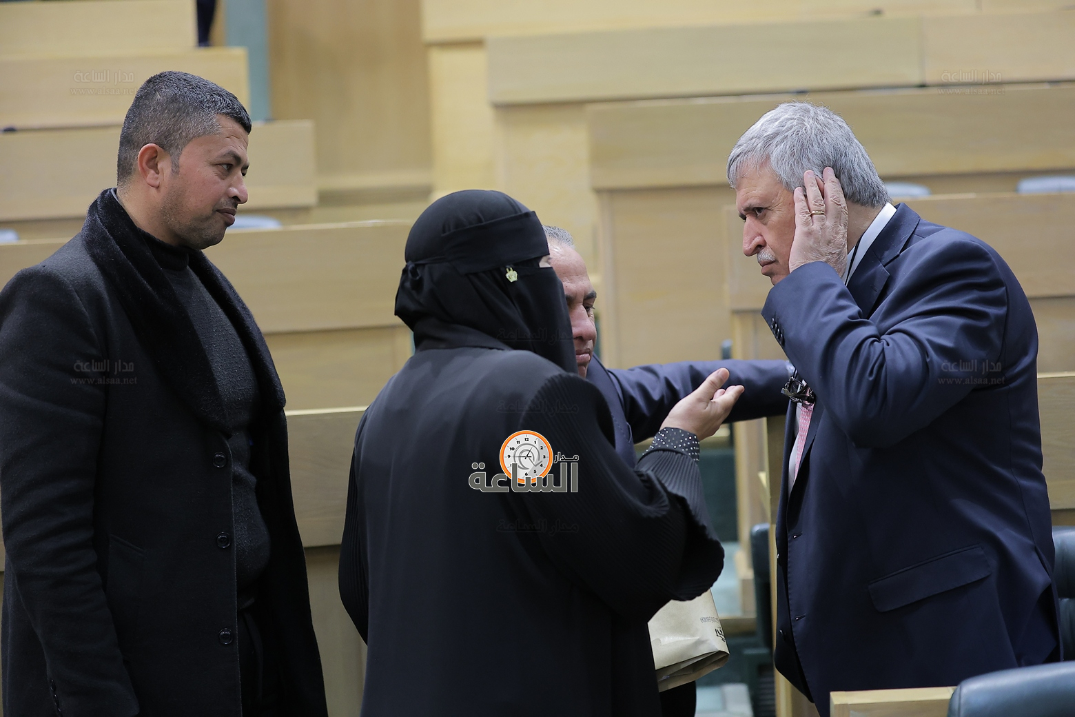 Madar Al-Saa Images 0.47330415921114655