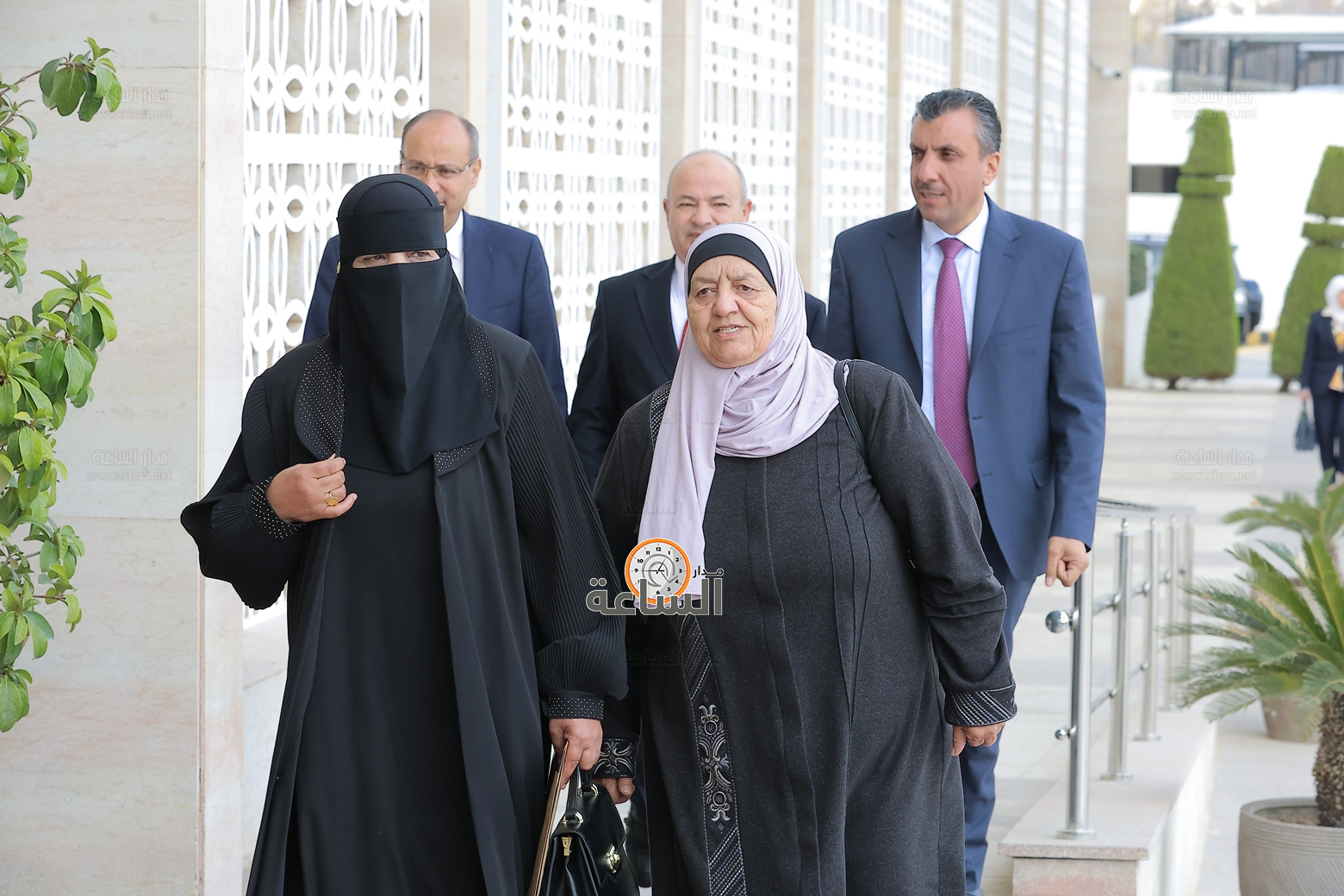 Madar Al-Saa Images 0.44719077292848075