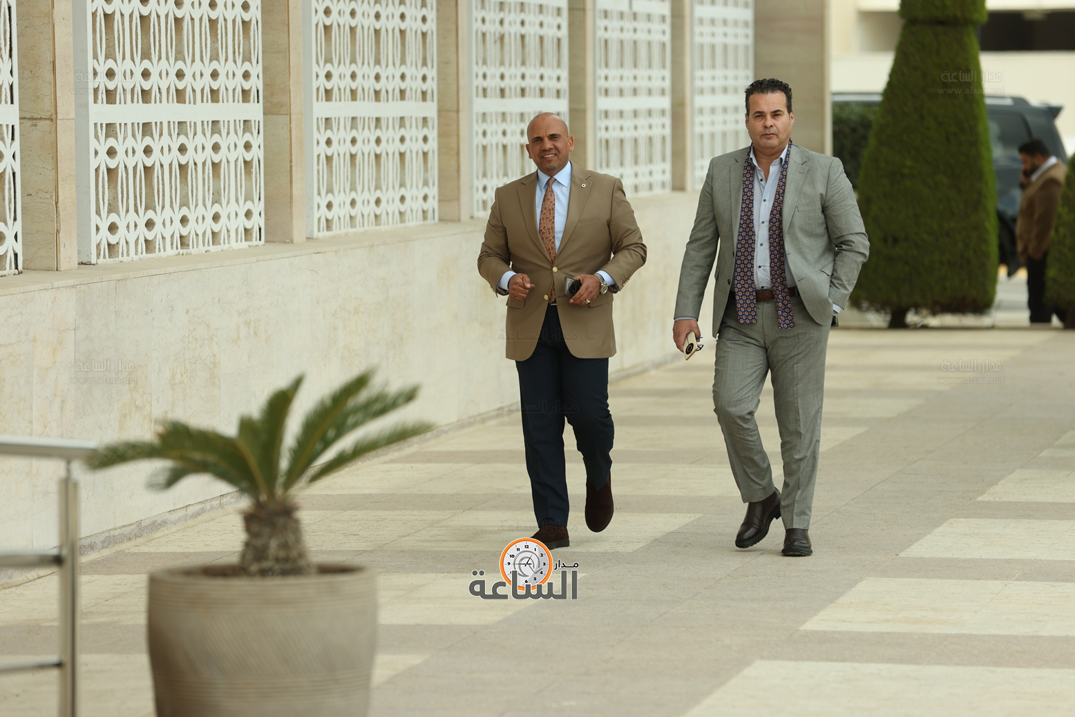 Madar Al-Saa Images 0.9913581239238386