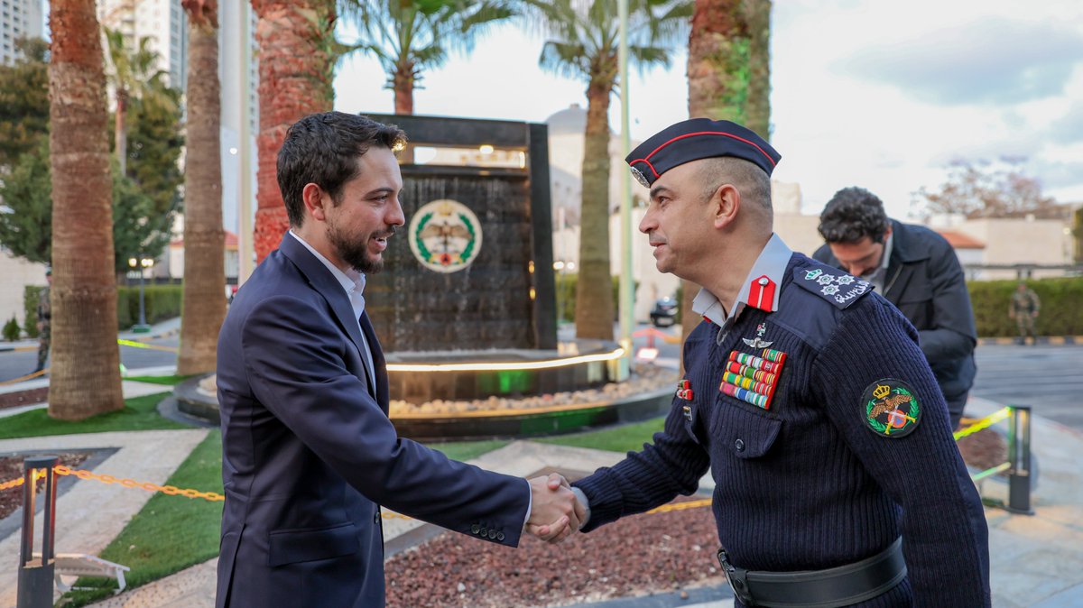 Madar Al-Saa Images 0.54348492715344