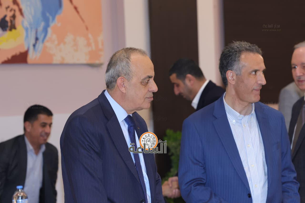 Madar Al-Saa Images 0.13123296535961626