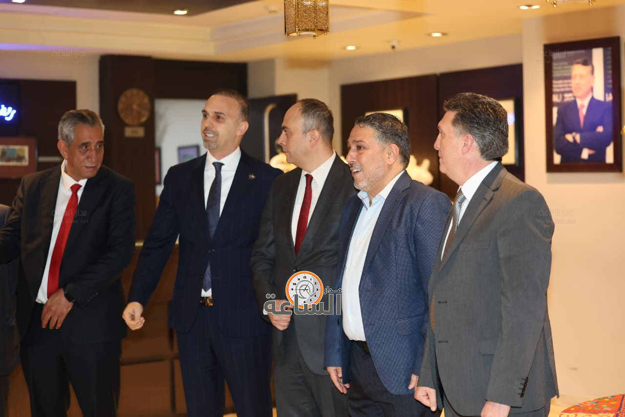 Madar Al-Saa Images 0.4730554787181984