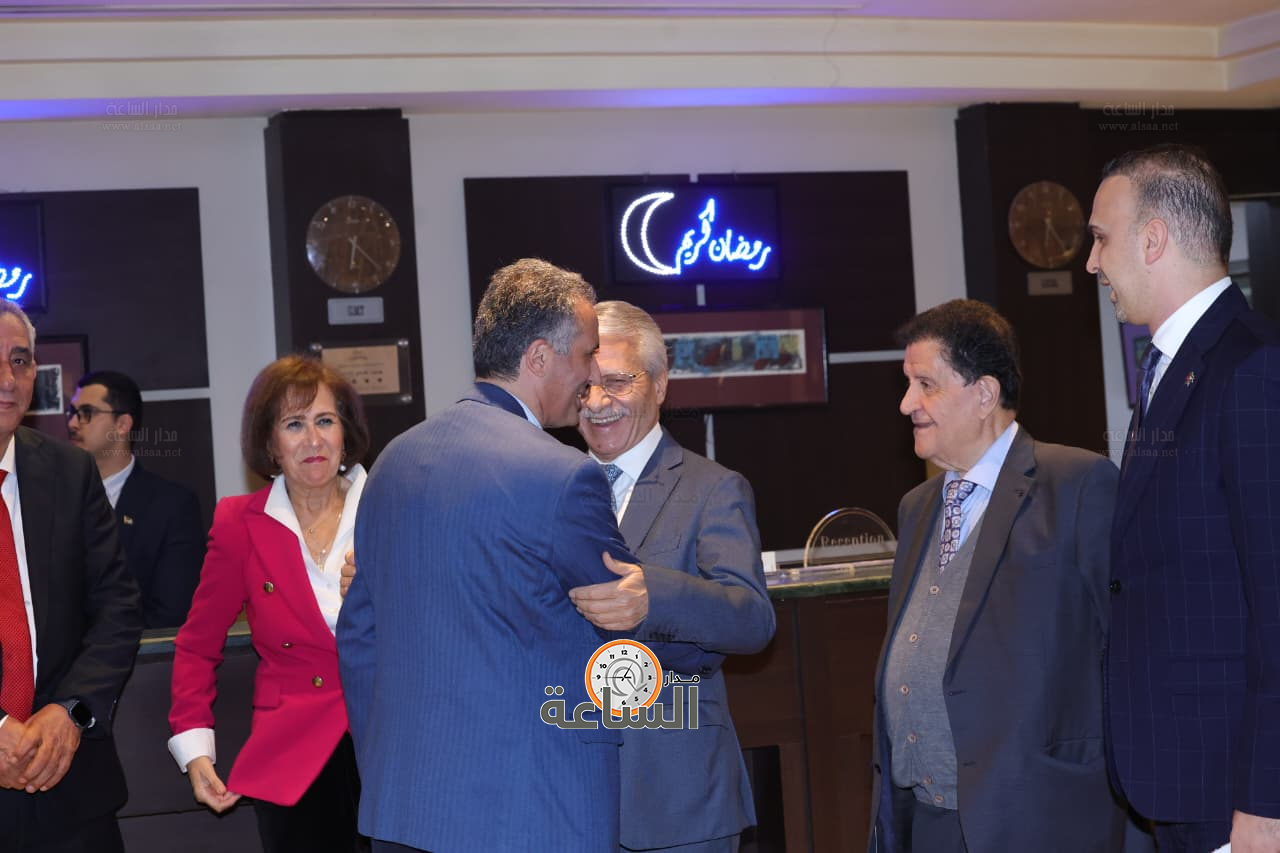 Madar Al-Saa Images 0.04323429087823094