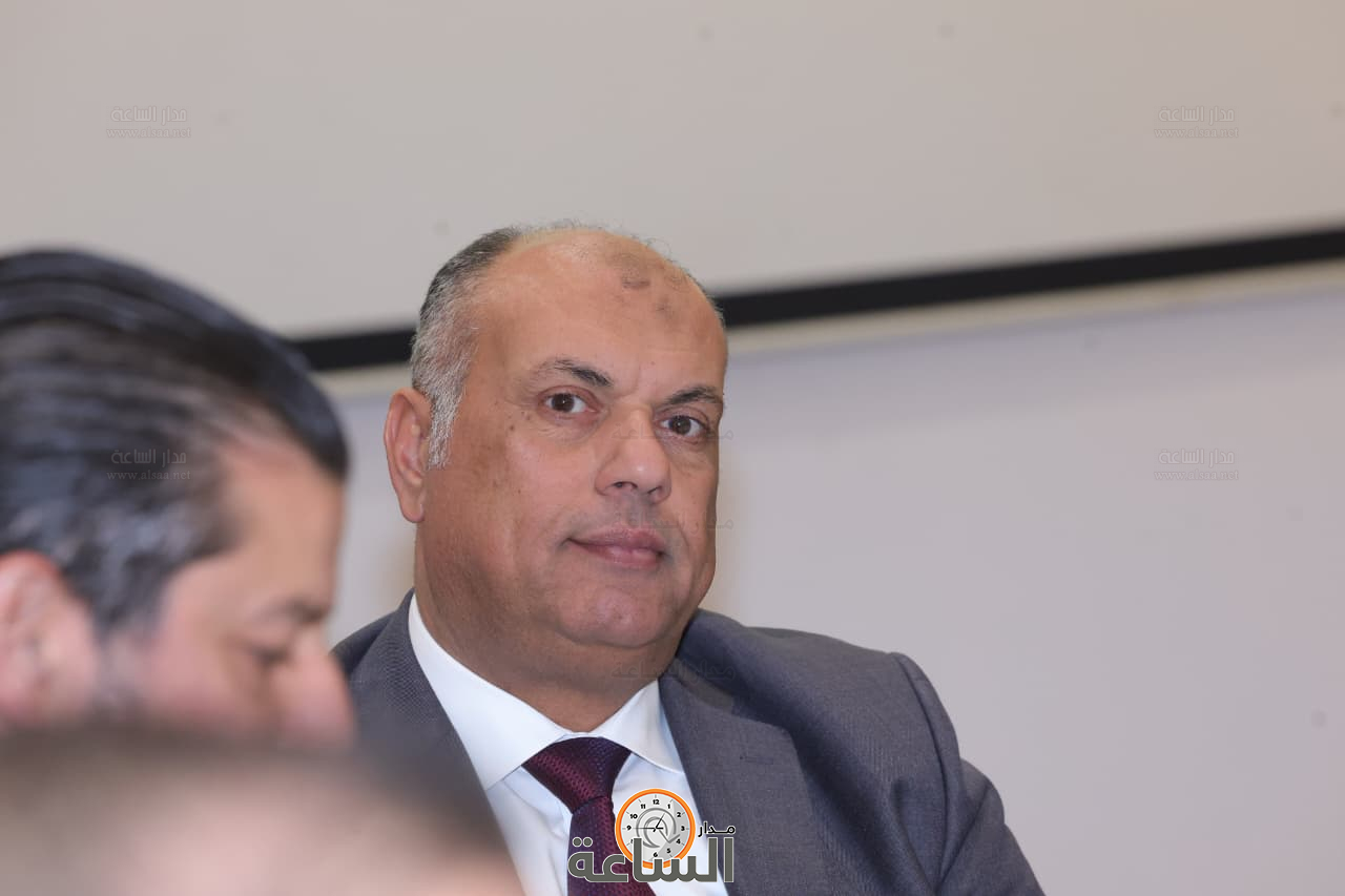 Madar Al-Saa Images 0.17413785815846694