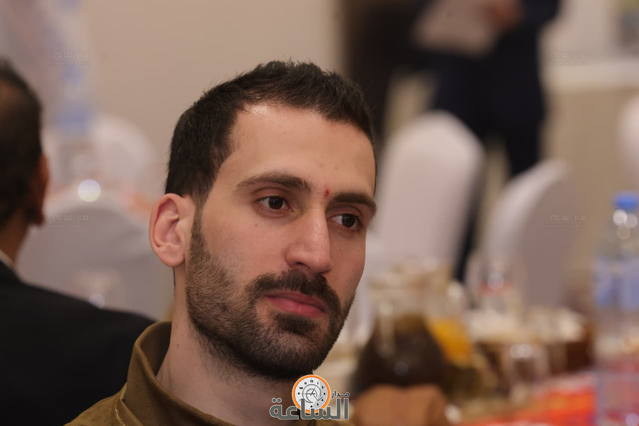 Madar Al-Saa Images 0.8732900772466914