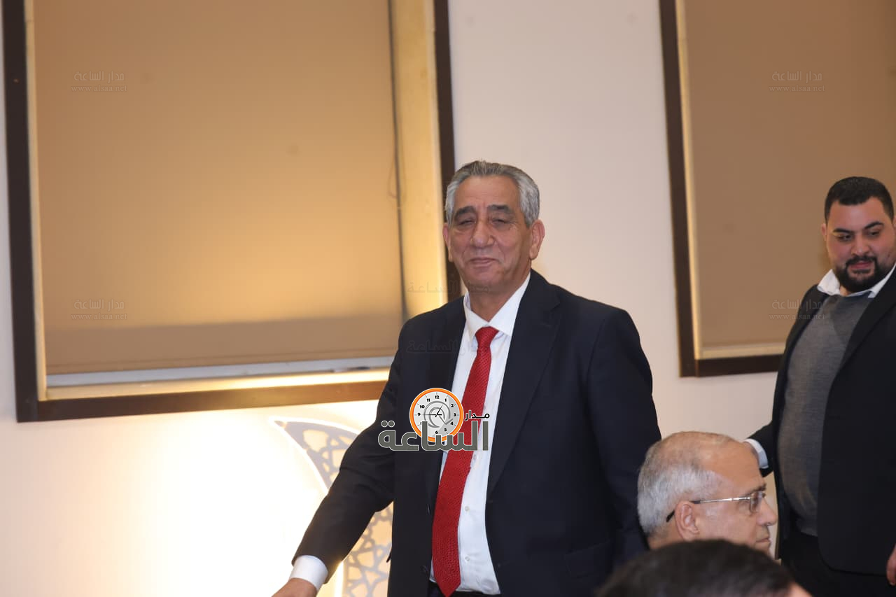 Madar Al-Saa Images 0.36355360099459844