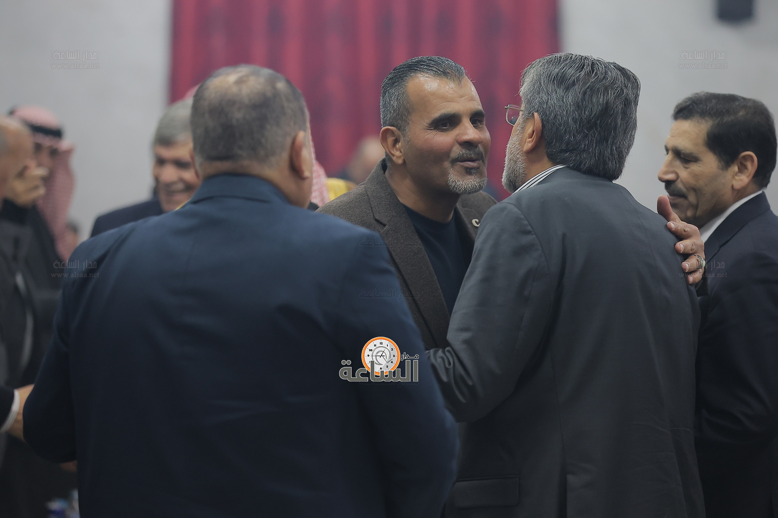 Madar Al-Saa Images 0.4293502479338176