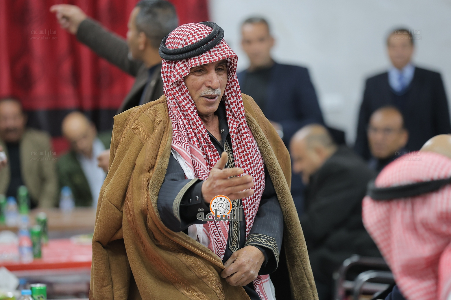 Madar Al-Saa Images 0.532982933891147