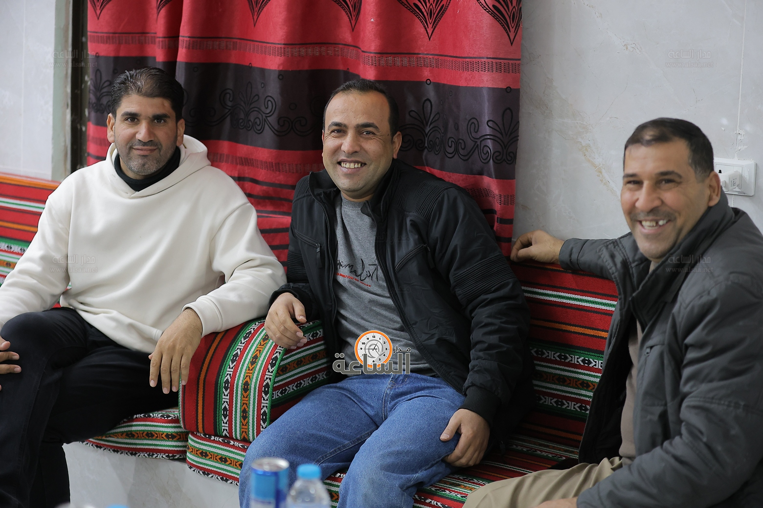 Madar Al-Saa Images 0.995206876214471