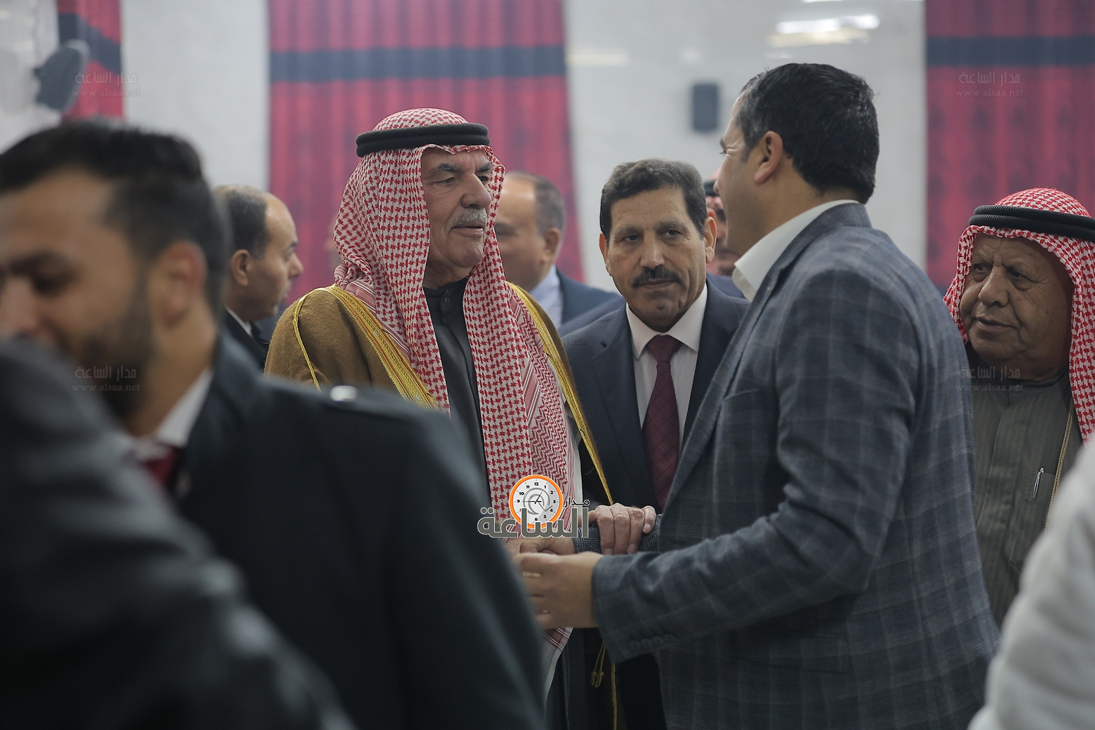 Madar Al-Saa Images 0.1803579677924927