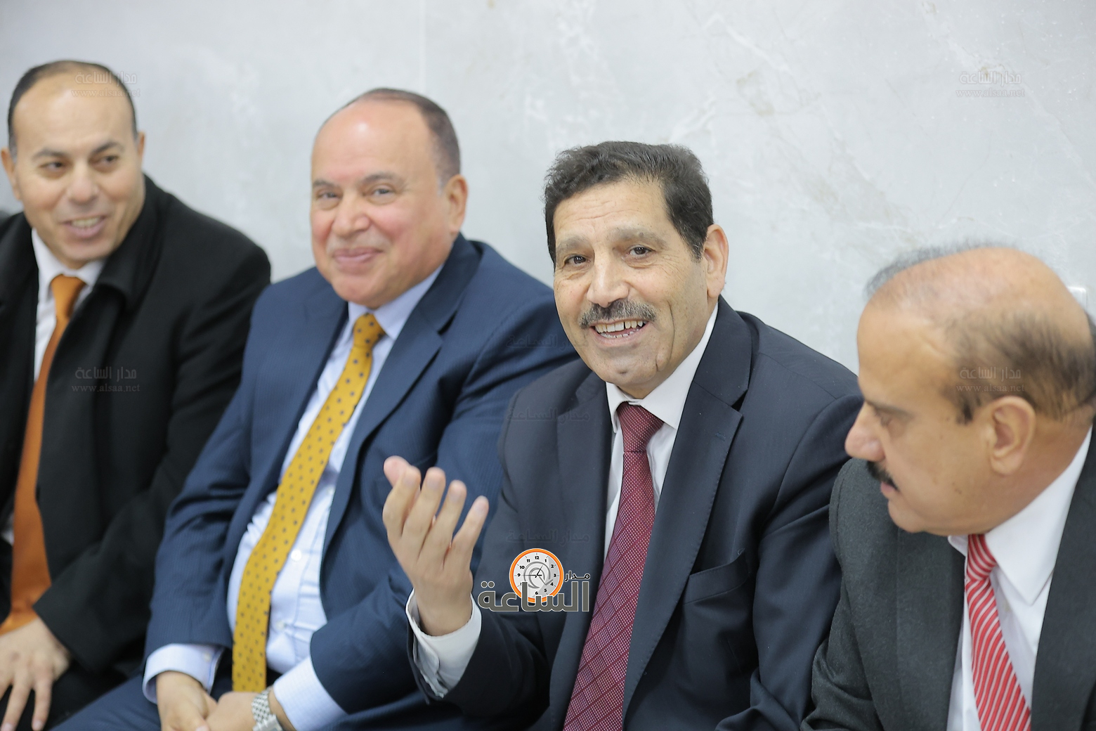 Madar Al-Saa Images 0.3079370602973014