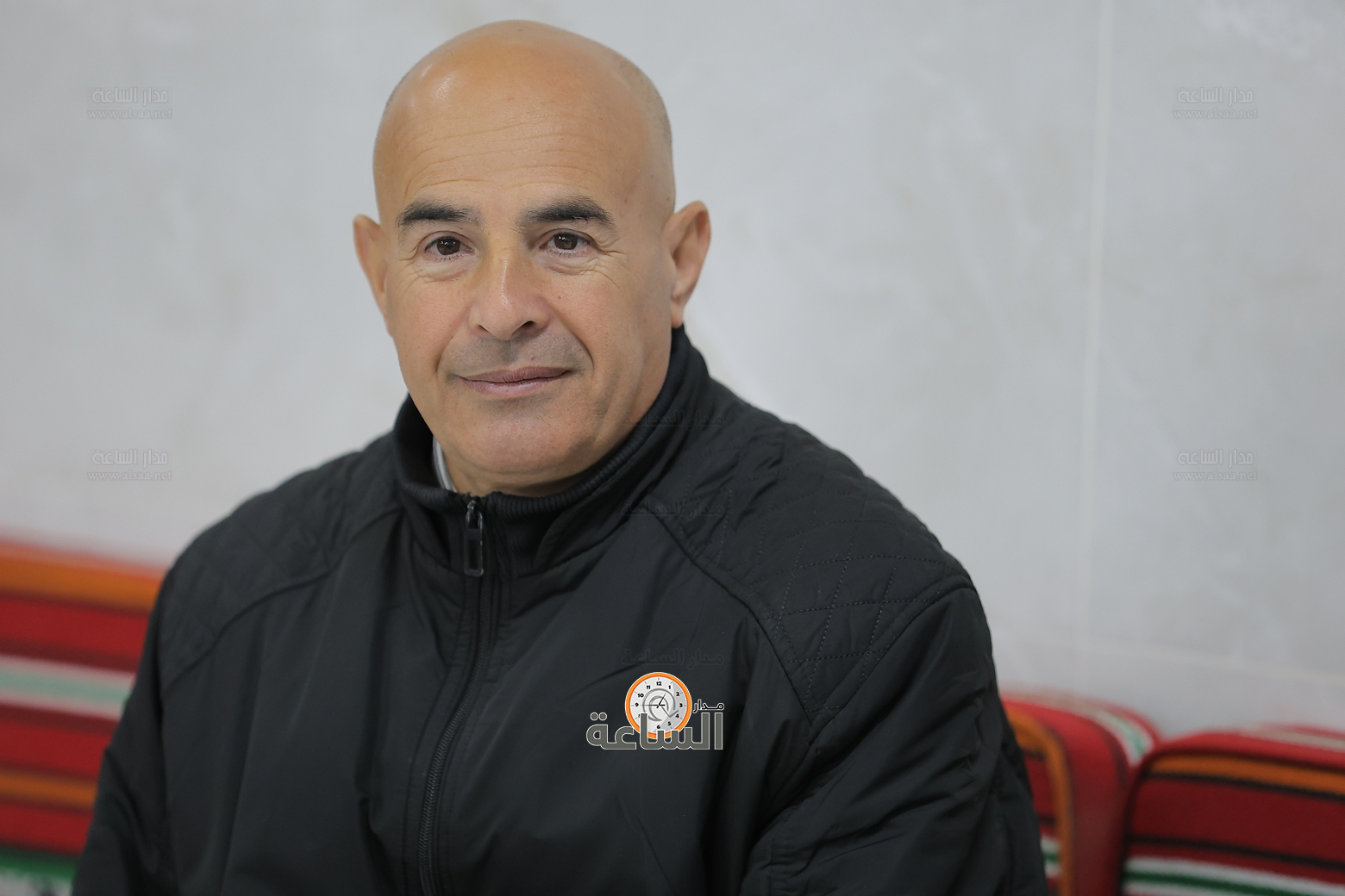 Madar Al-Saa Images 0.15690364615524321