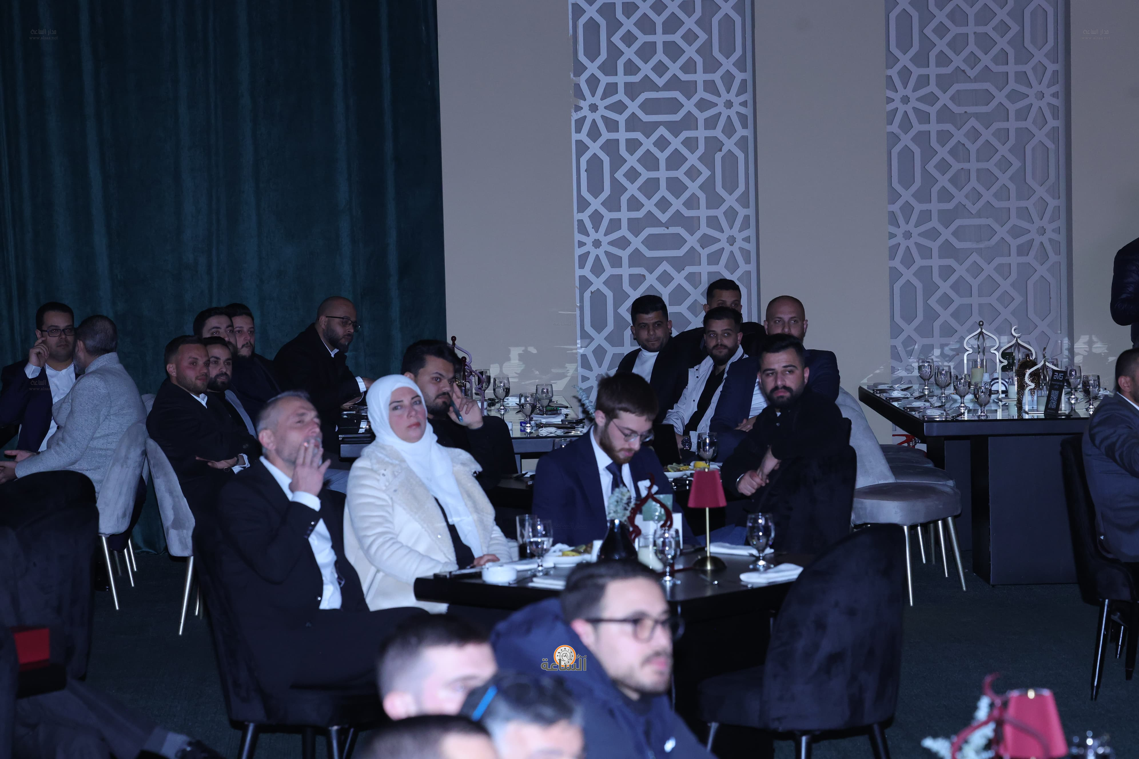 Madar Al-Saa Images 0.7583072302553407