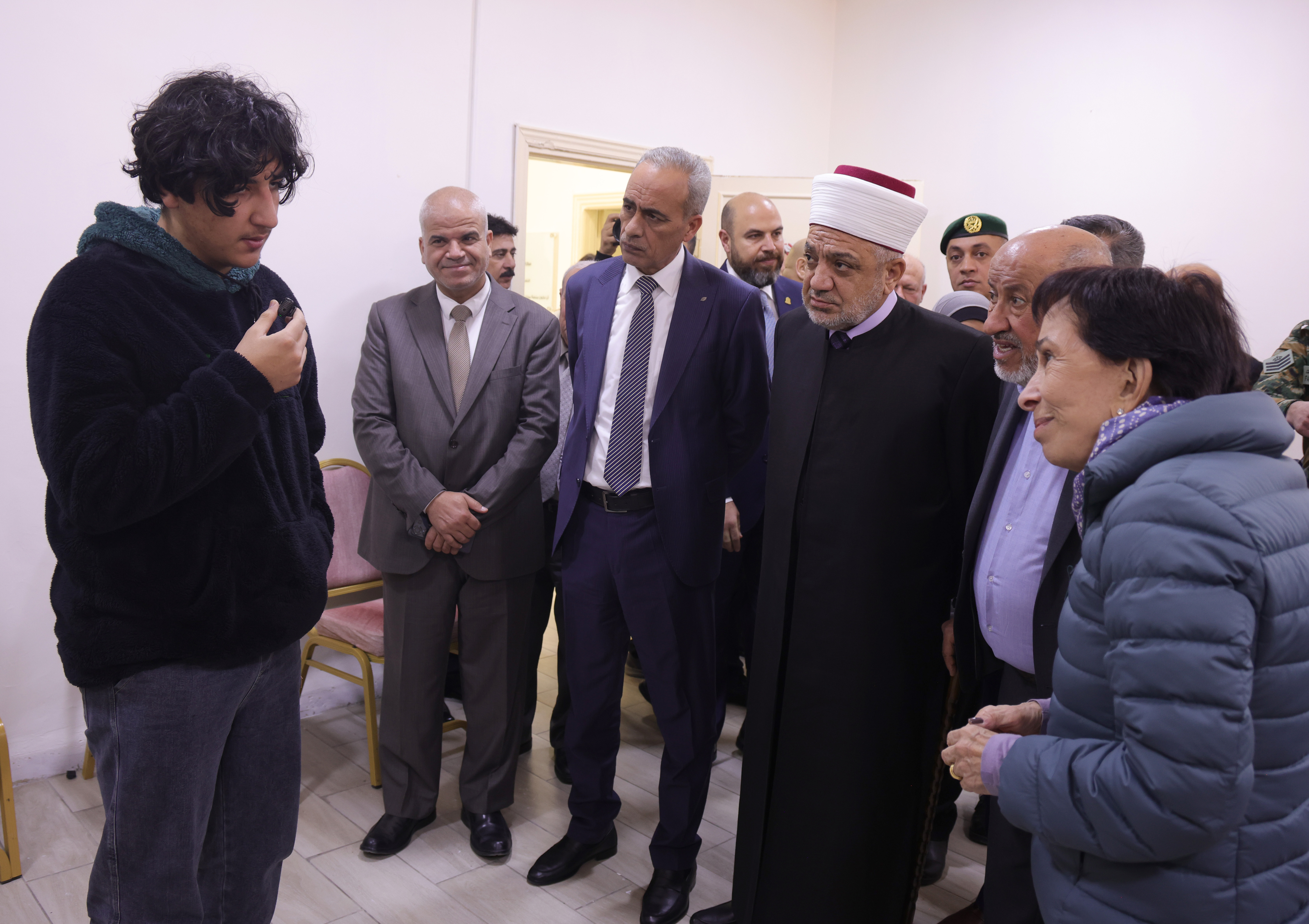 Madar Al-Saa Images 0.4141628151439515