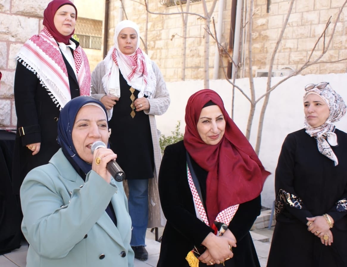 Madar Al-Saa Images 0.34933757417885103