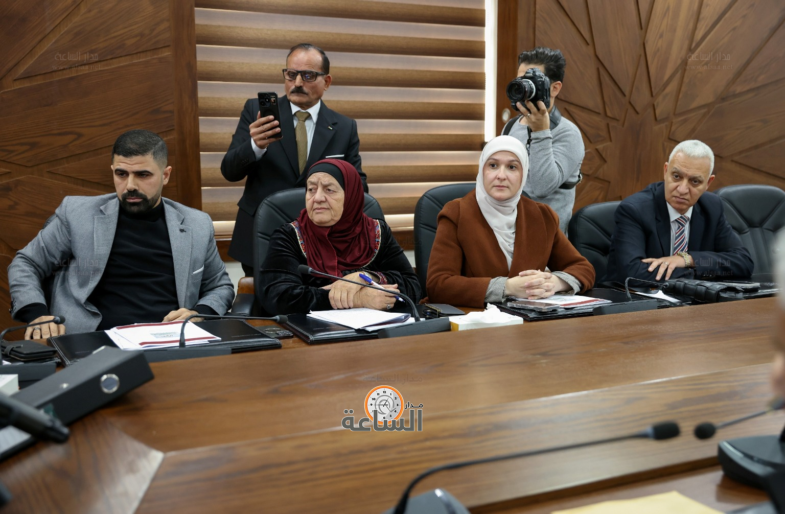 Madar Al-Saa Images 0.673927079539474