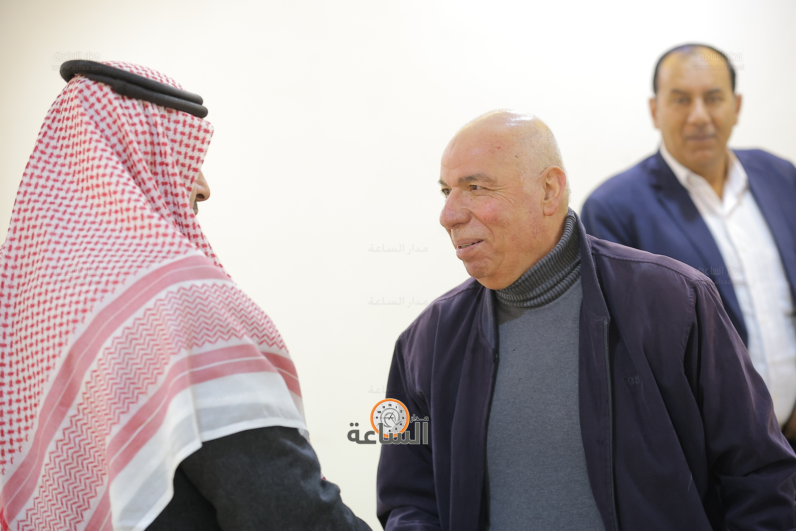 Madar Al-Saa Images 0.08816386466373549