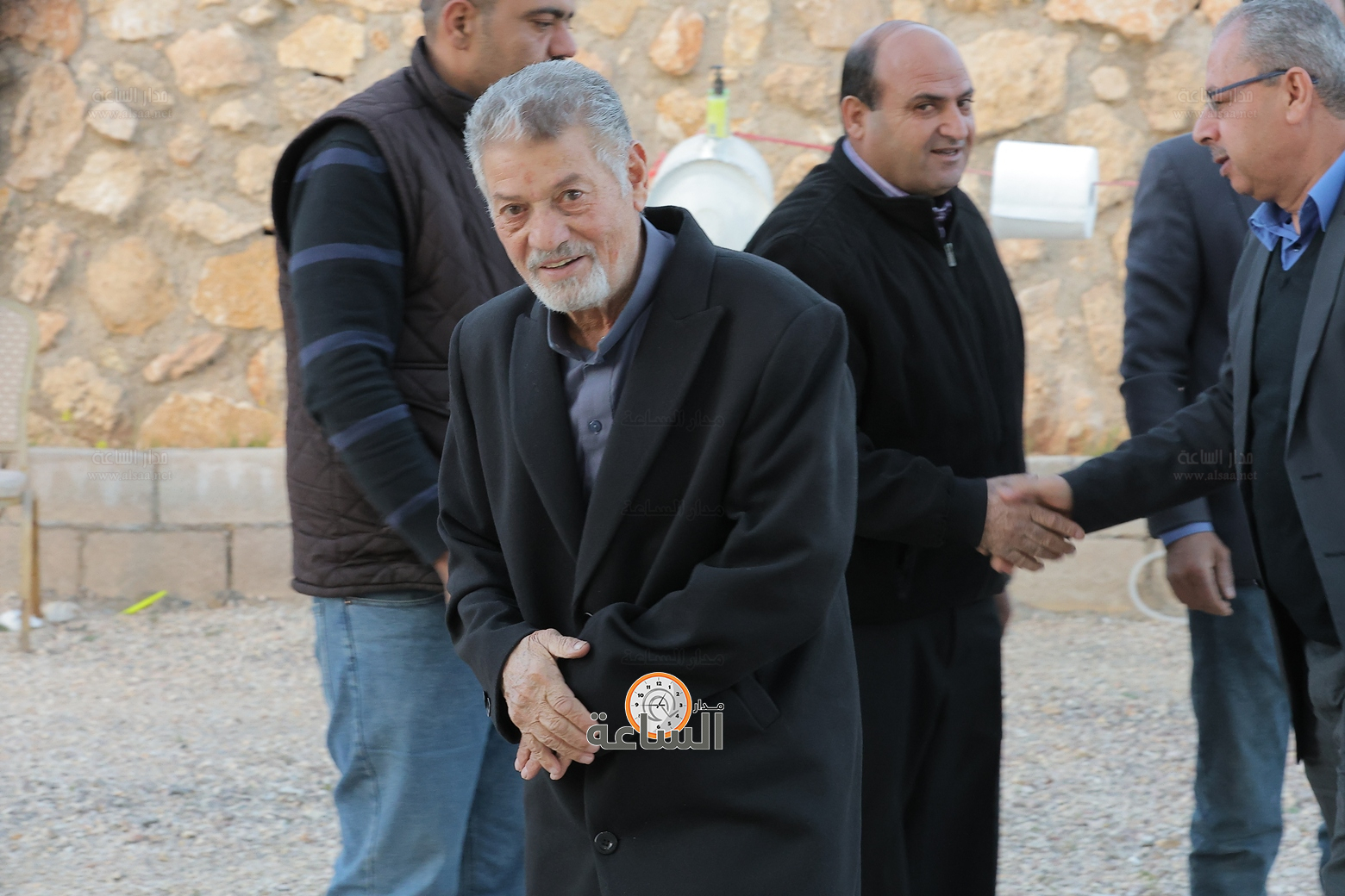 Madar Al-Saa Images 0.938428463590321