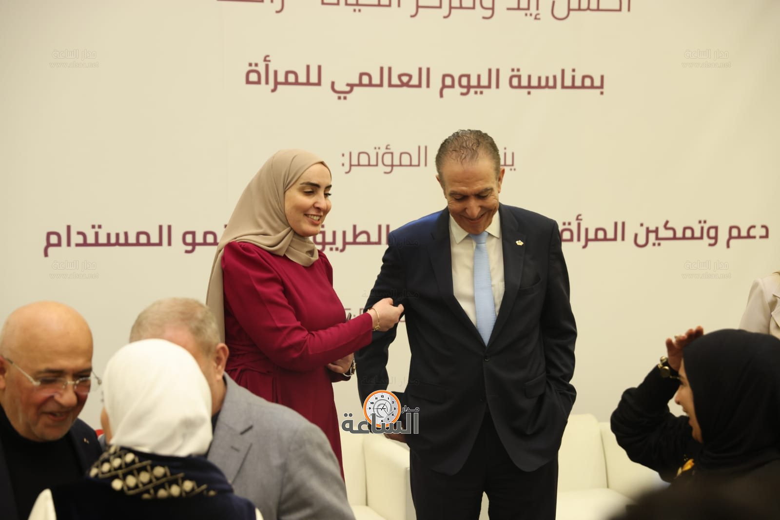 Madar Al-Saa Images 0.45849517740732804