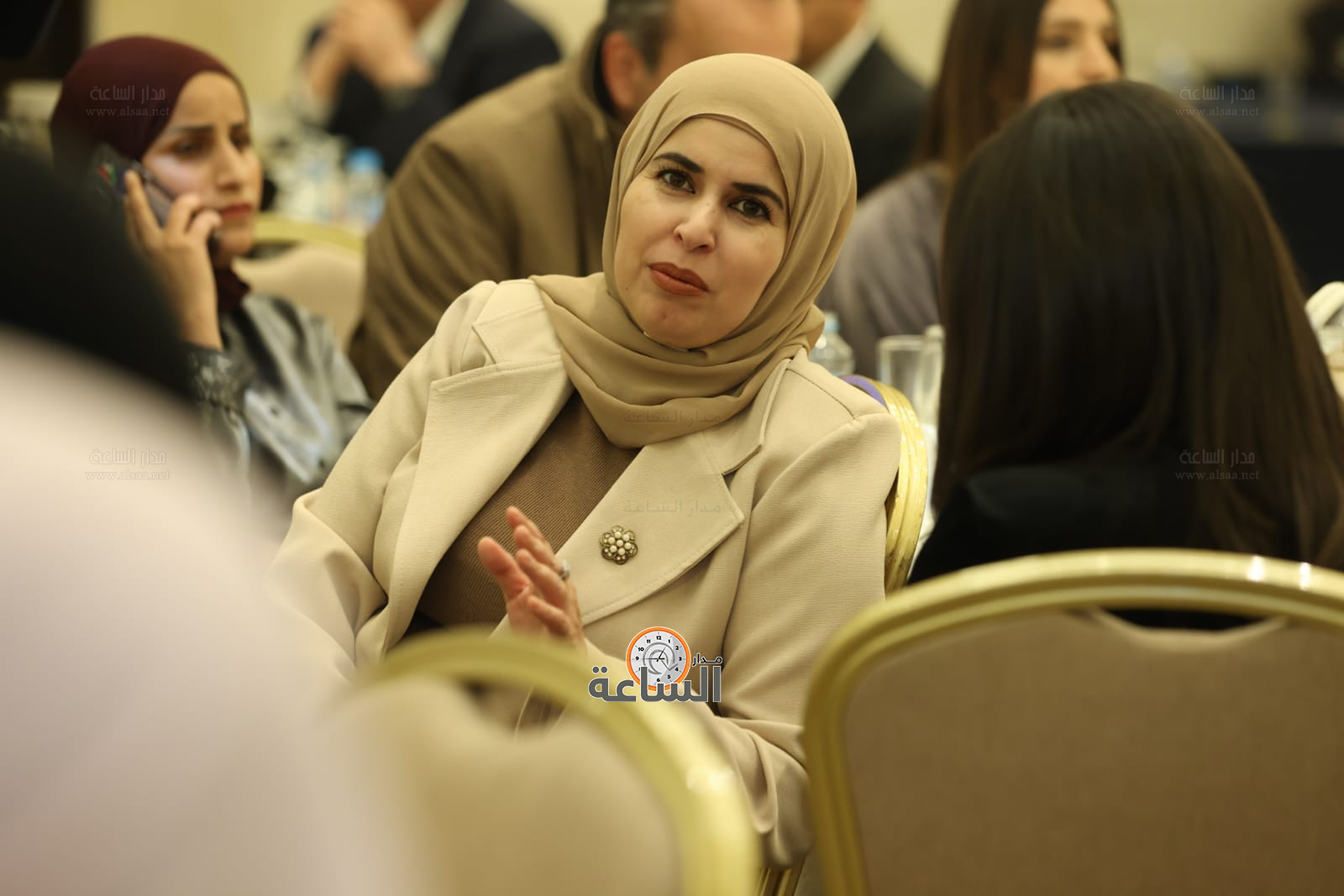 Madar Al-Saa Images 0.9003952995313879