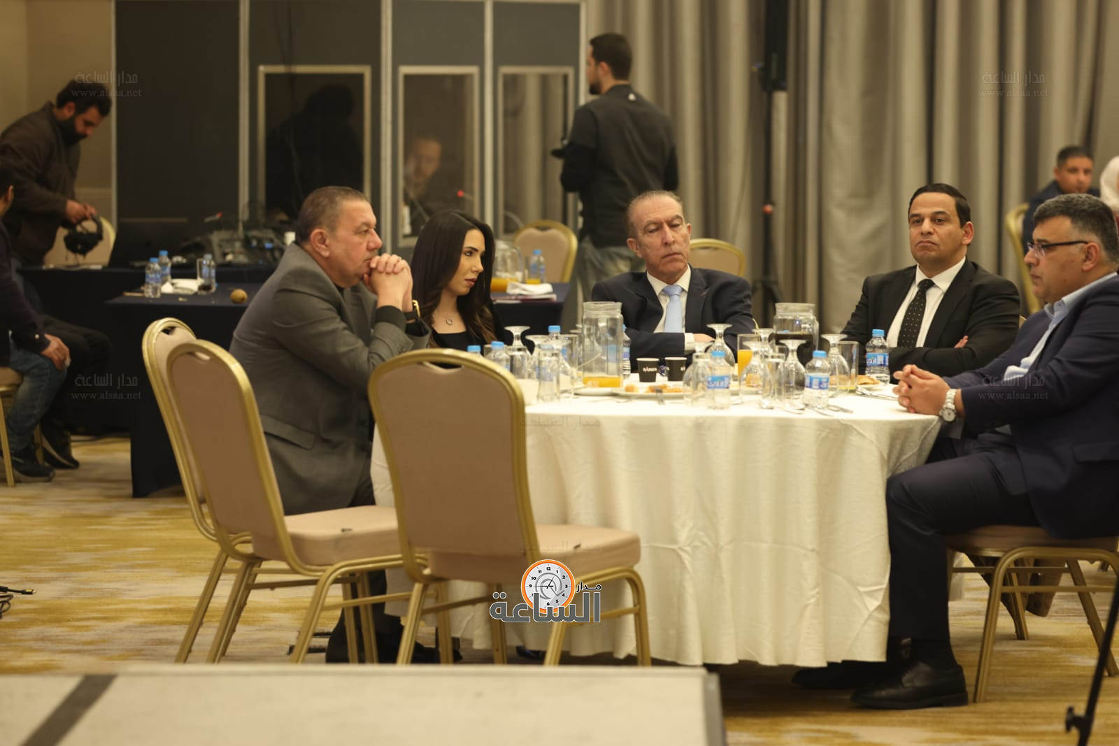 Madar Al-Saa Images 0.14199167485545072