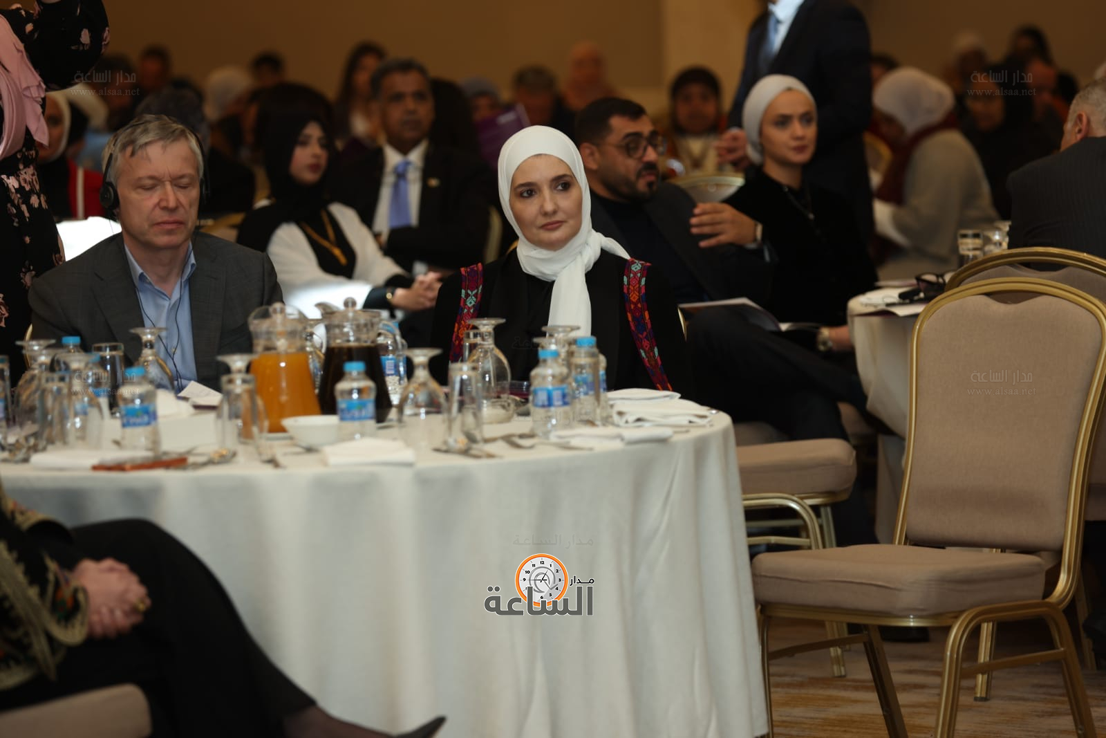 Madar Al-Saa Images 0.10350145275203637