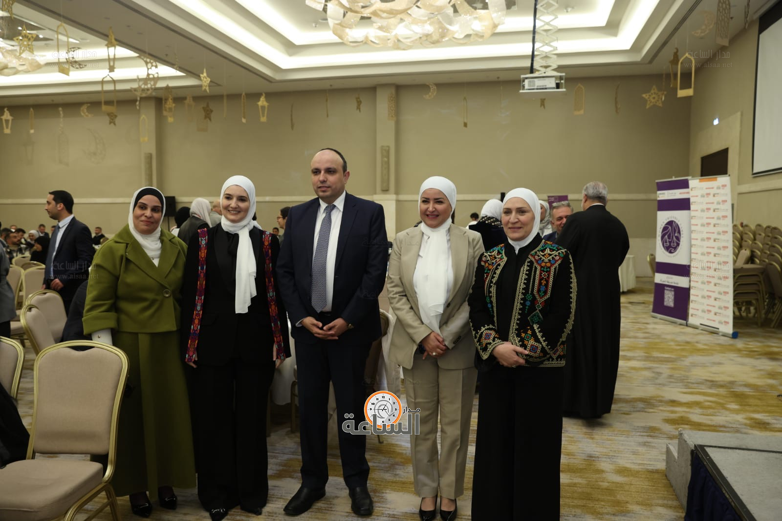 Madar Al-Saa Images 0.5605007466296058