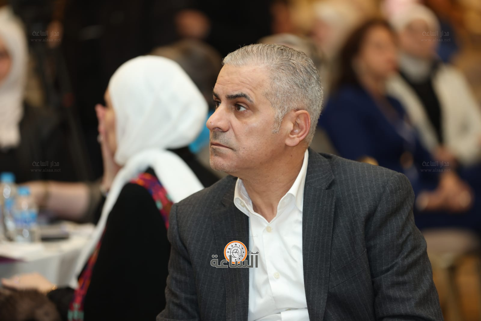 Madar Al-Saa Images 0.8111381770332072