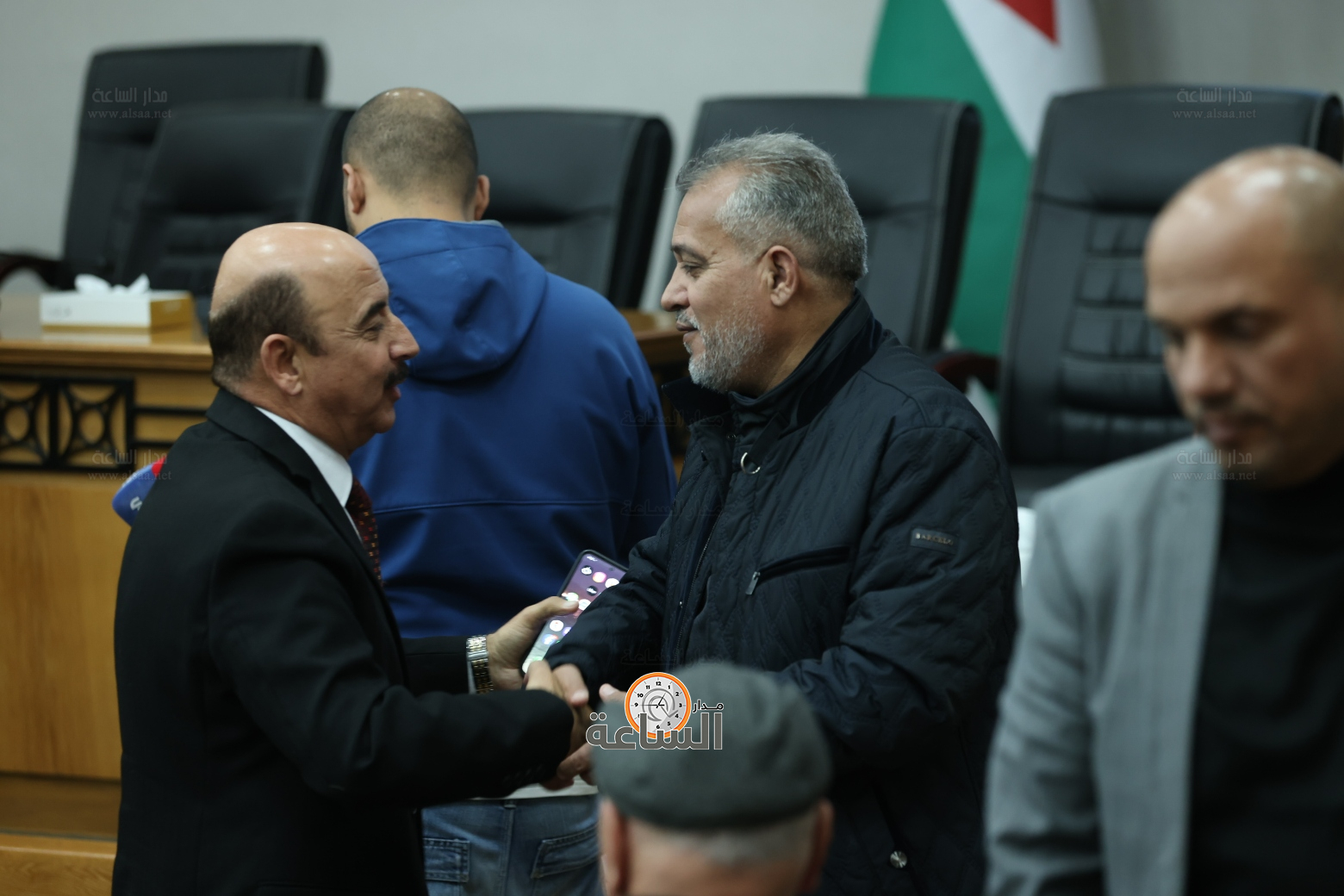 Madar Al-Saa Images 0.7212519372478053