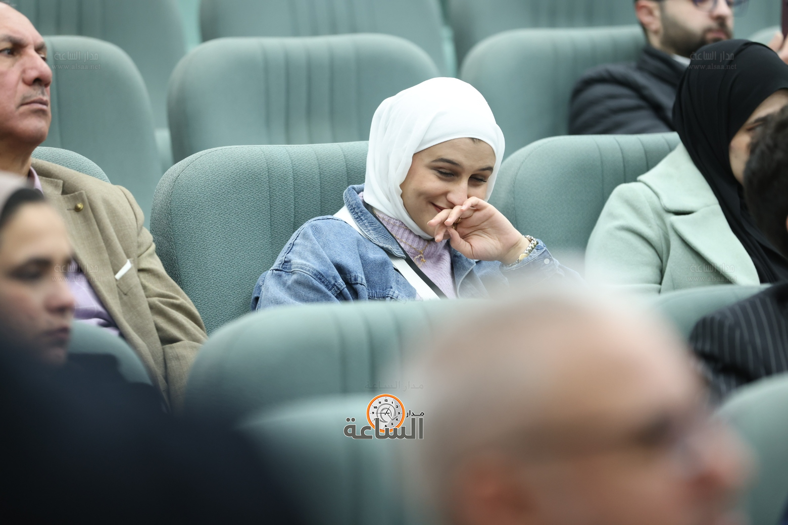 Madar Al-Saa Images 0.40704102087161187