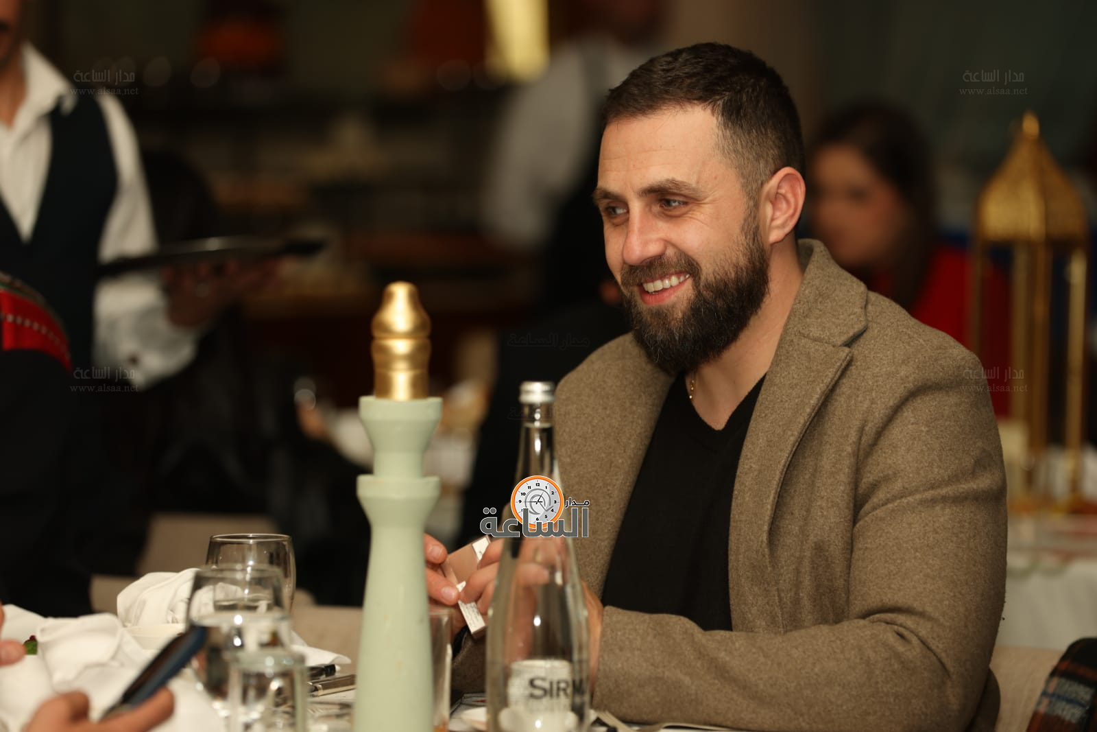 Madar Al-Saa Images 0.22078176850949016