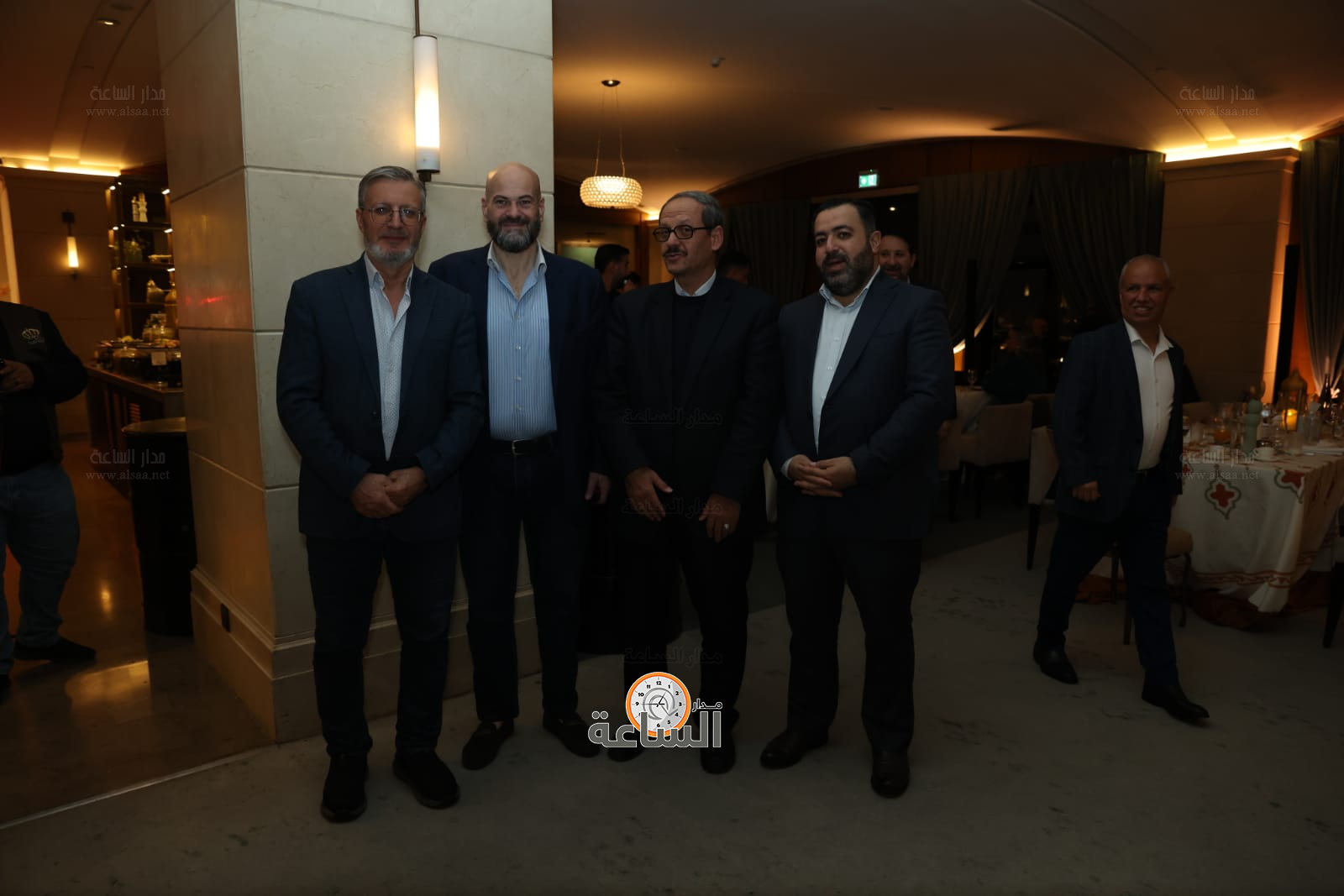 Madar Al-Saa Images 0.9850436948461506