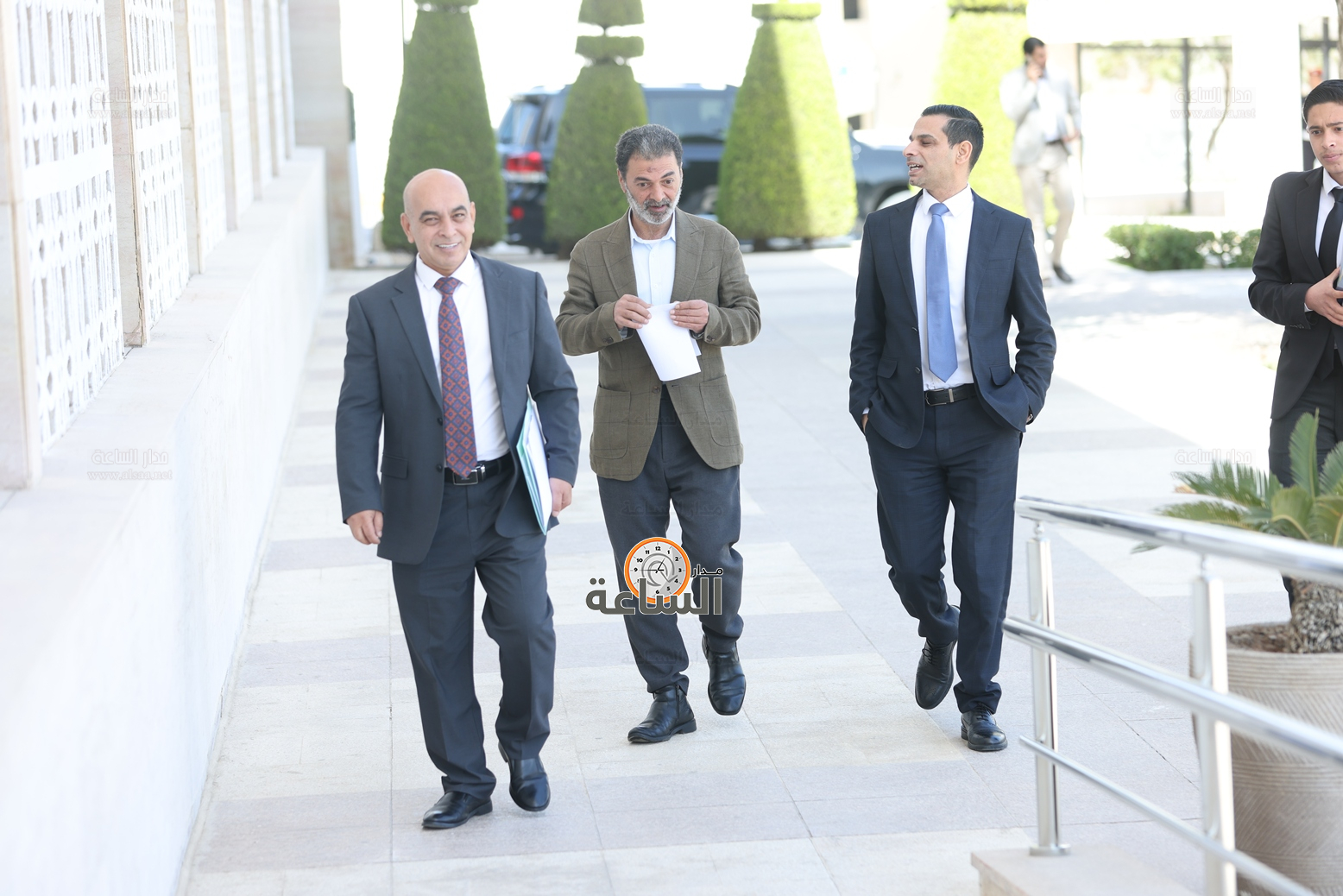 Madar Al-Saa Images 0.05960285586916003