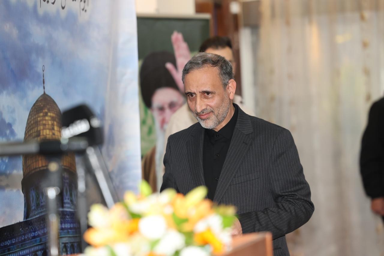 Madar Al-Saa Images 0.6537993934048465