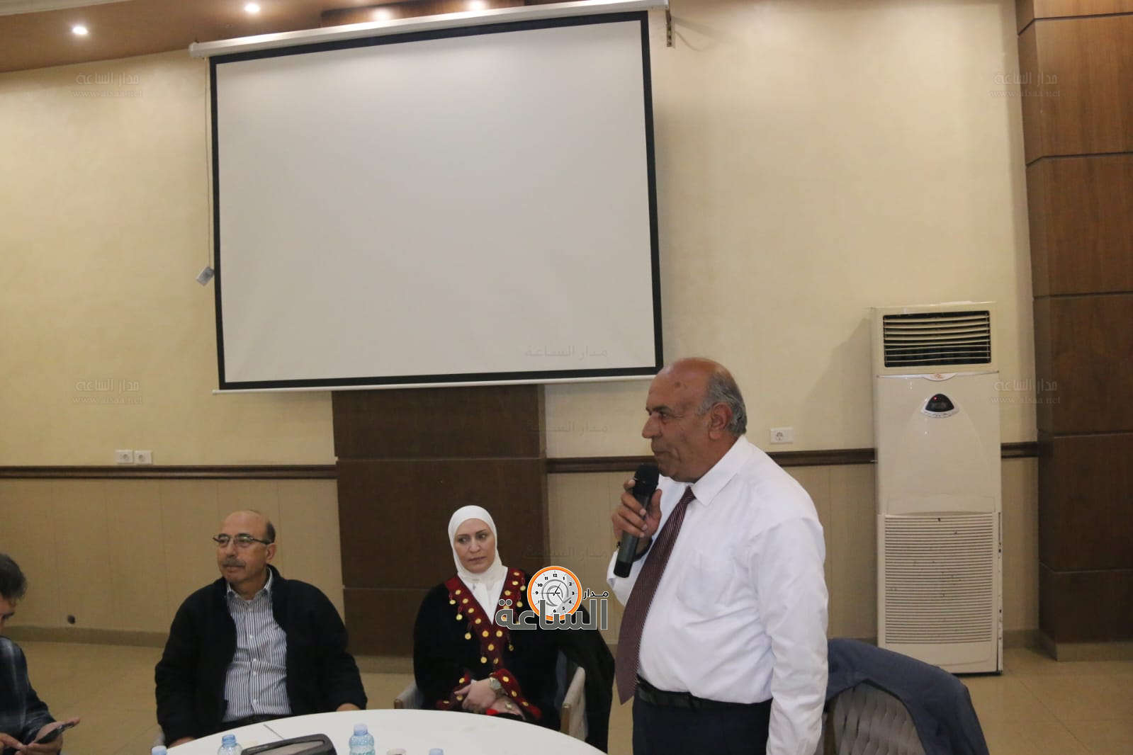 Madar Al-Saa Images 0.07444042317710797