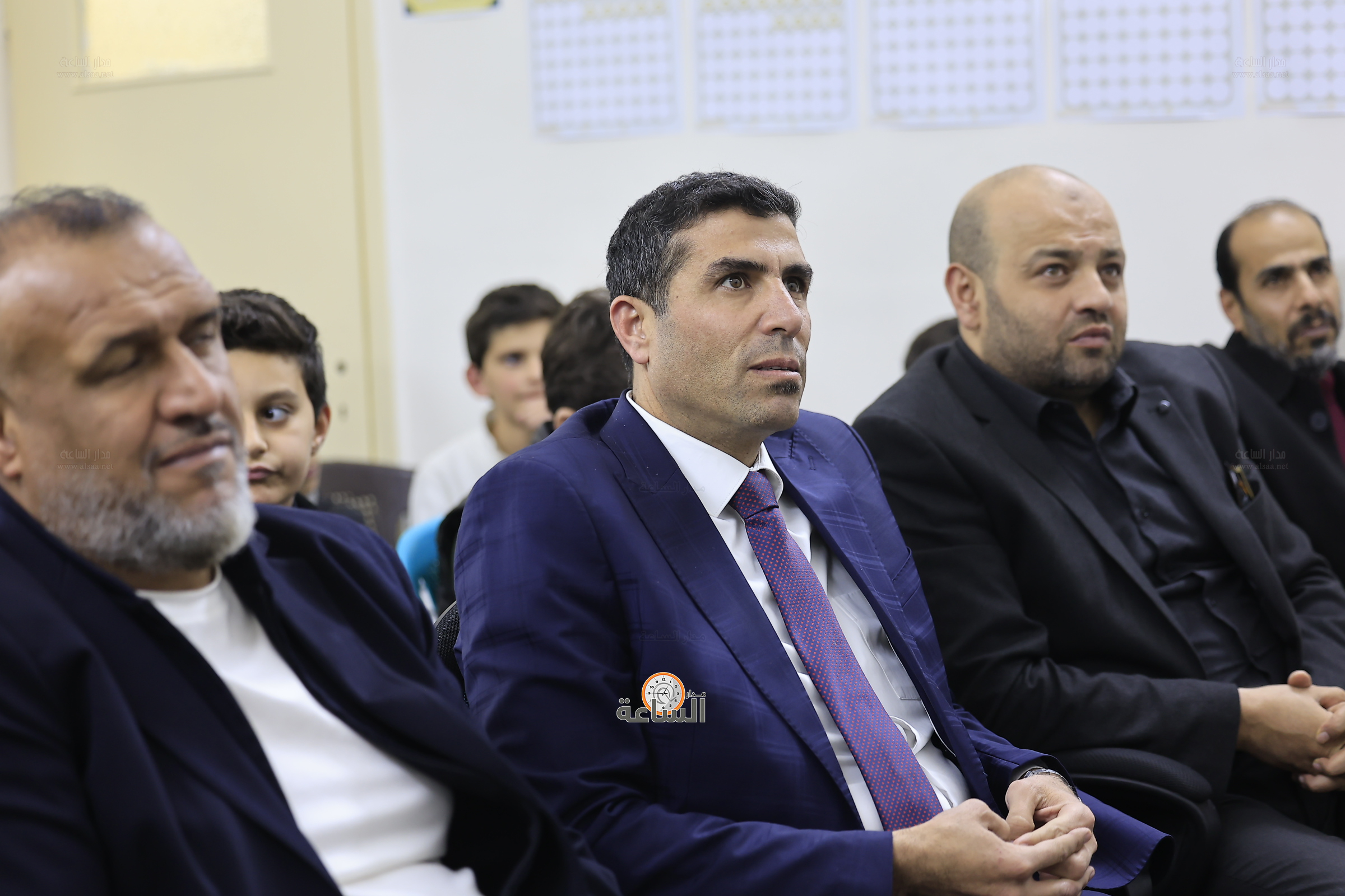 Madar Al-Saa Images 0.4185483692133487