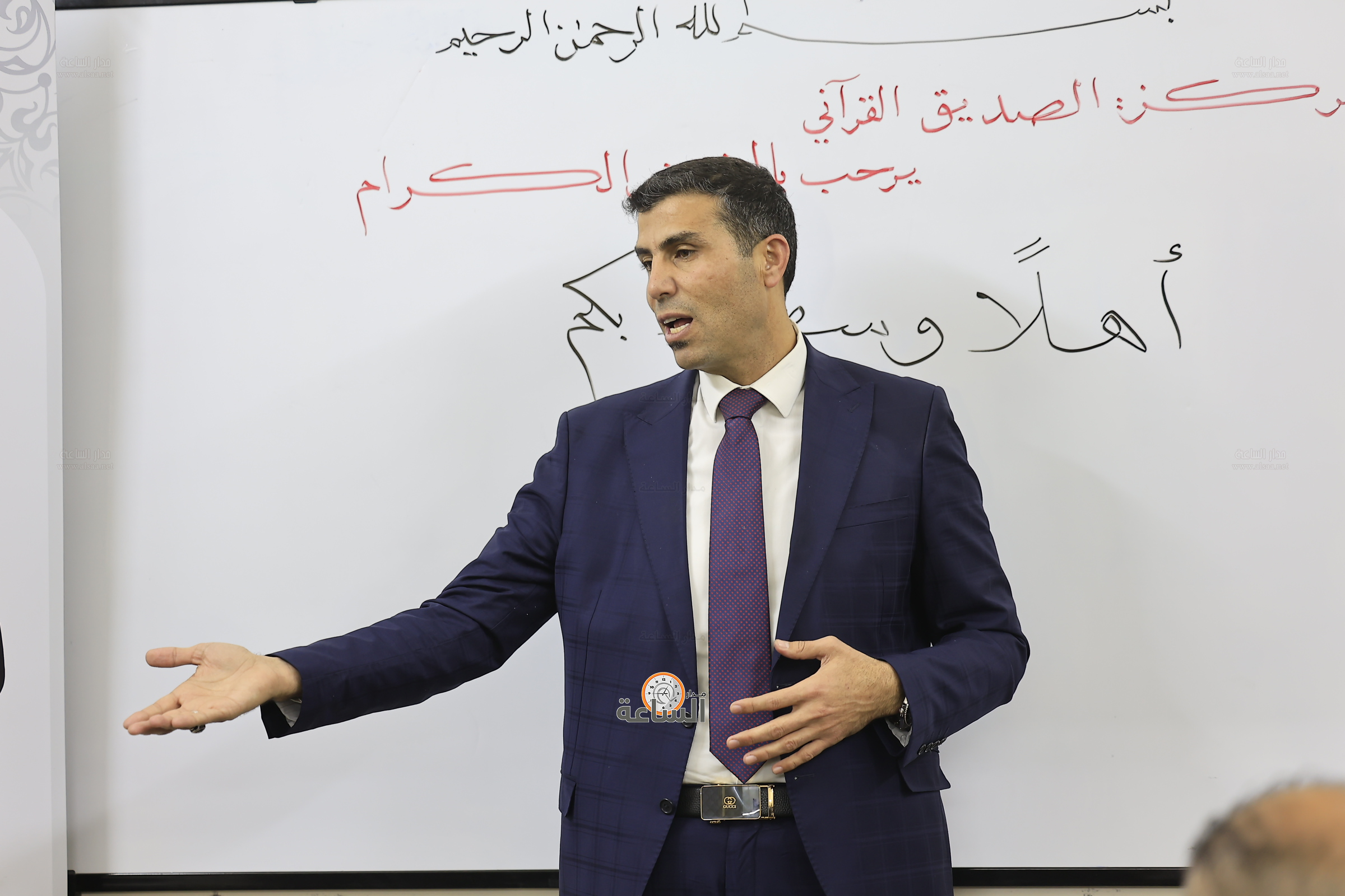 Madar Al-Saa Images 0.5808087897579511