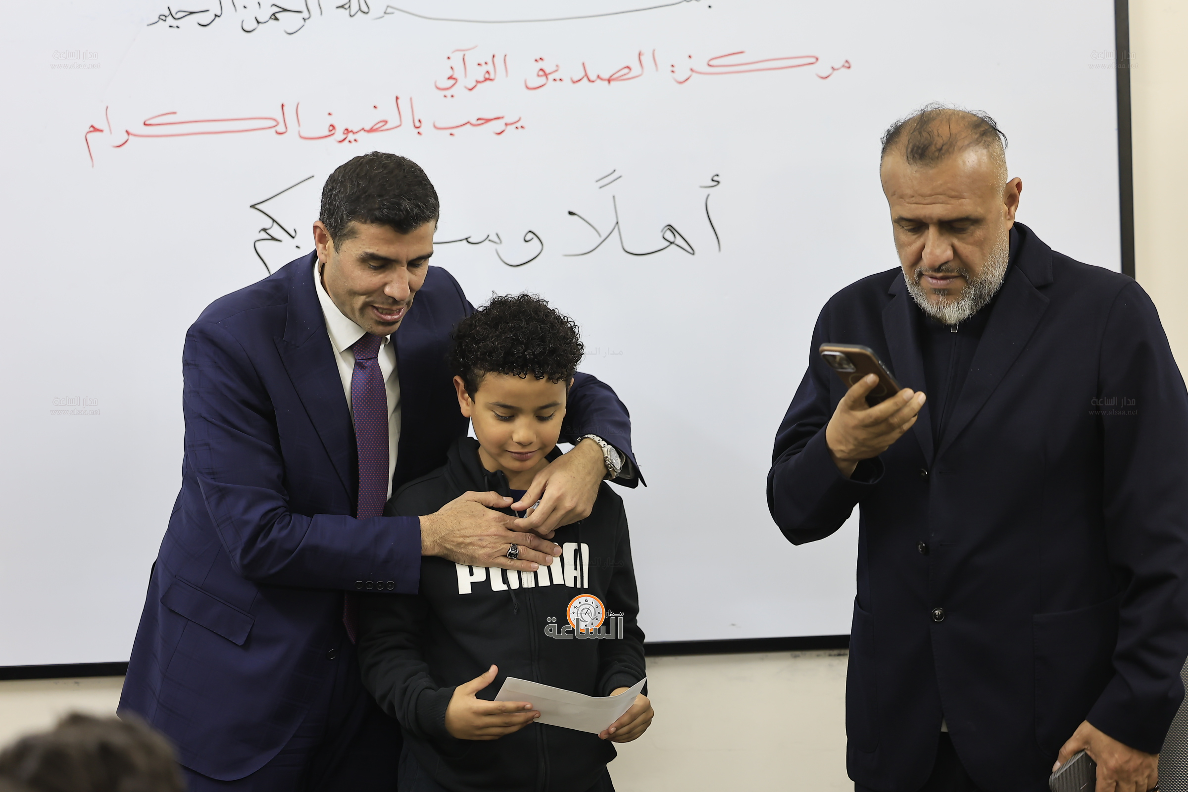 Madar Al-Saa Images 0.24824336507201272