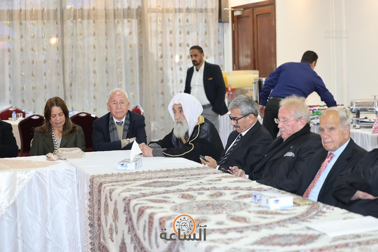 Madar Al-Saa Images 0.7914131799558318