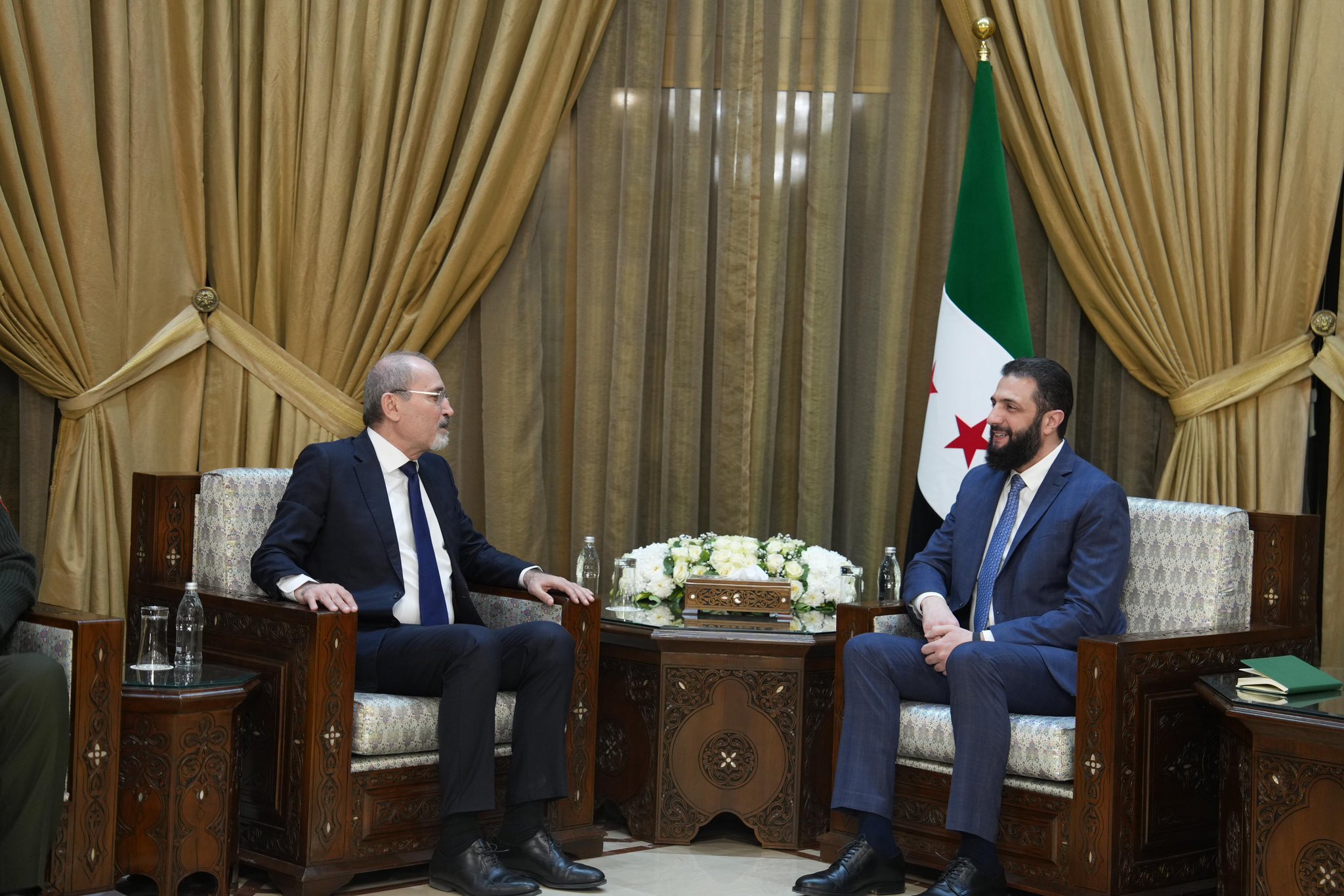 Madar Al-Saa Images 0.9045760011976498