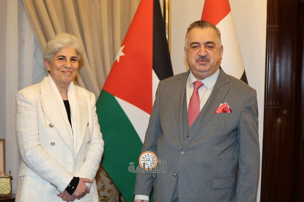 Madar Al-Saa Images 0.8568288904305773