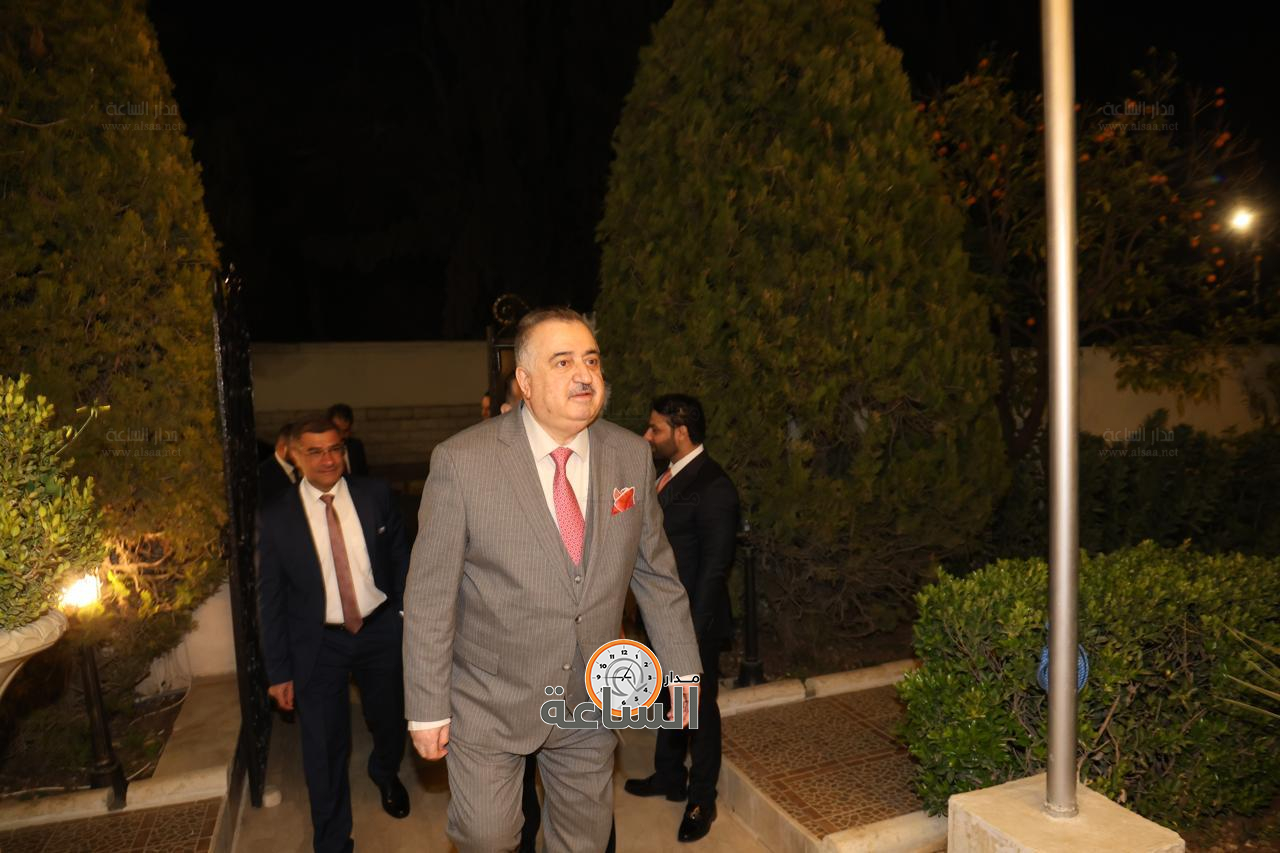 Madar Al-Saa Images 0.7093141289378917