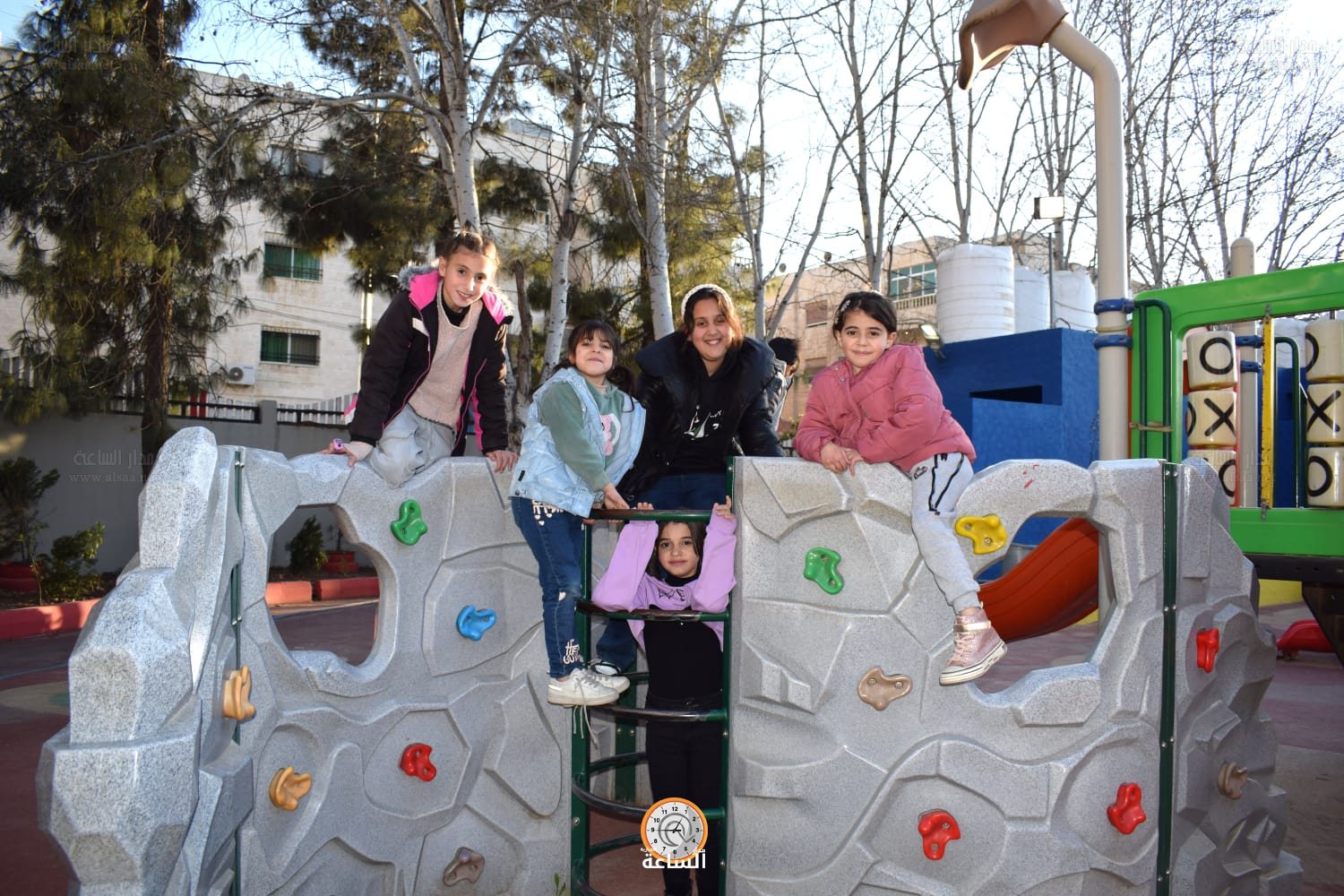 Madar Al-Saa Images 0.42343255529418344